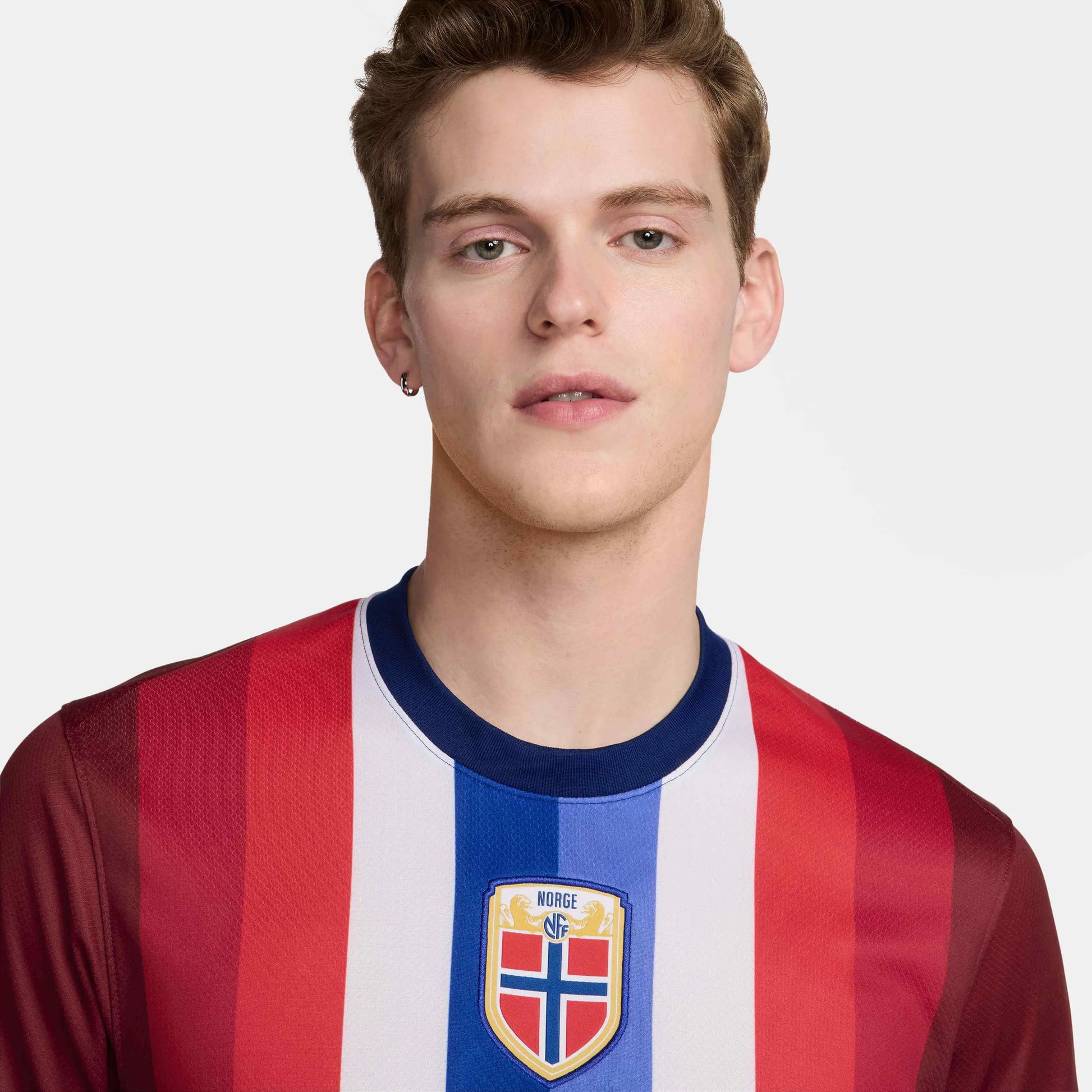 Nike 2024-25 Norway Men's Stadium Home Jersey (Detail 1)