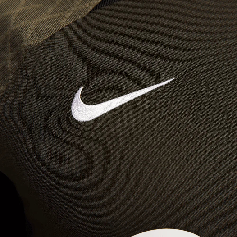 Nike 2023-24 Barcelona Men's DF Strike Training Jersey (Detail 4)