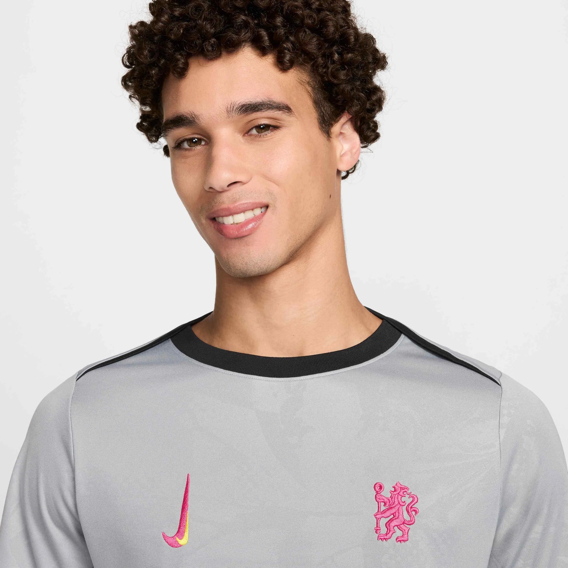 Nike 2024-25 Chelsea Men's Third Academy Pro Pre-Match (Detail 1)