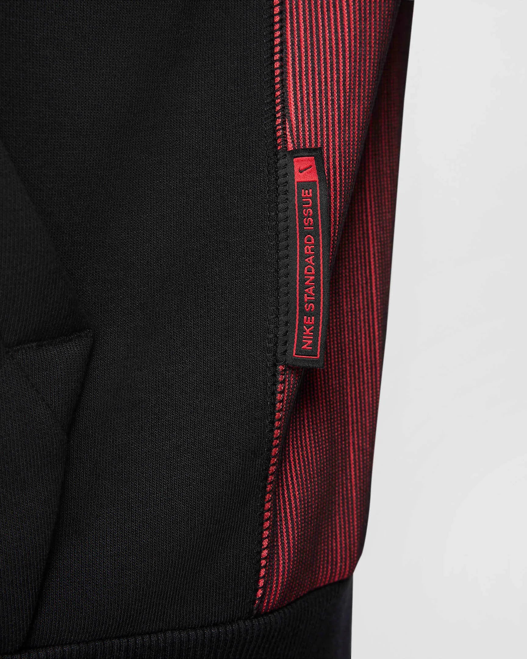 Nike 2024-25 Barcelona Men's Dri-FIT Pullover Hoodie (Detail 5)