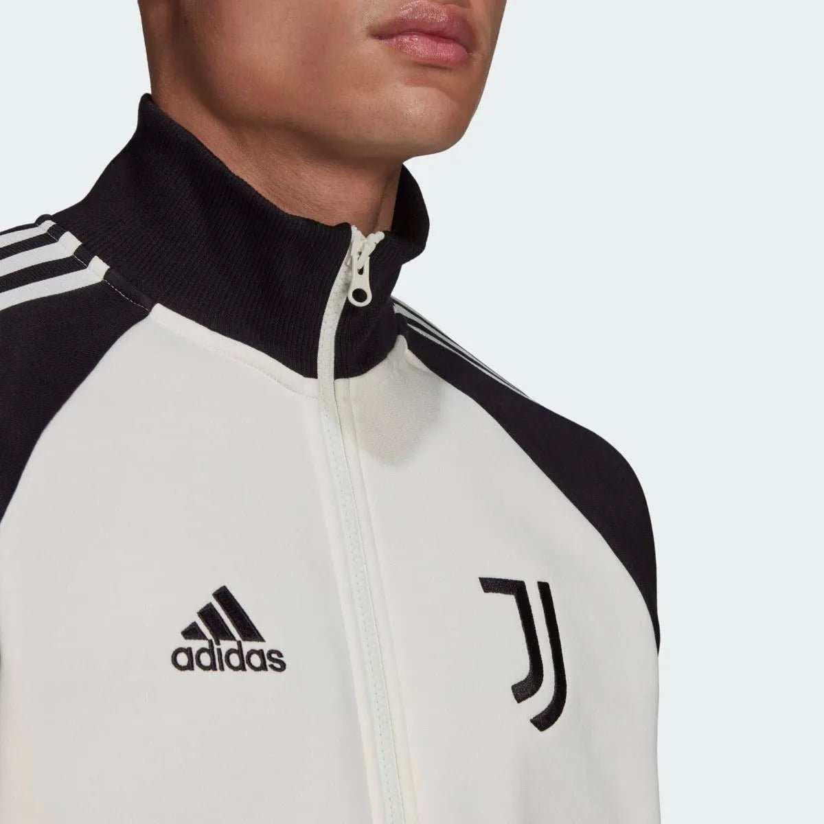 adidas 2021-22 Juventus Tiro 21 Anthem Jacket - Chalk White-Black