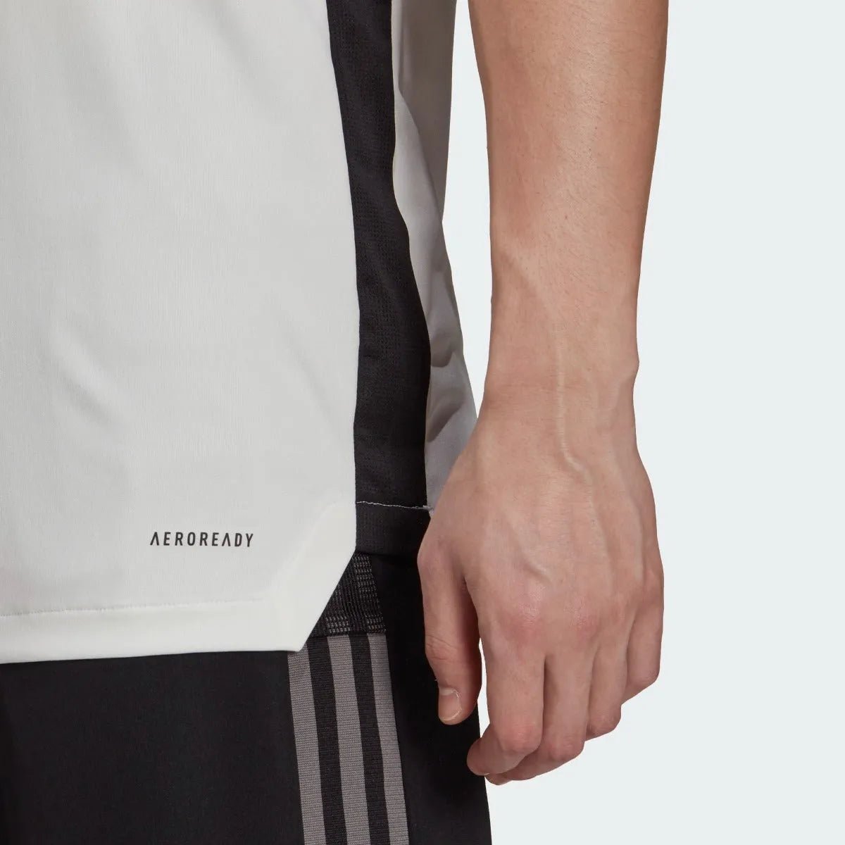 Adidas 2021-22 Juventus Training Jersey - White-Grey