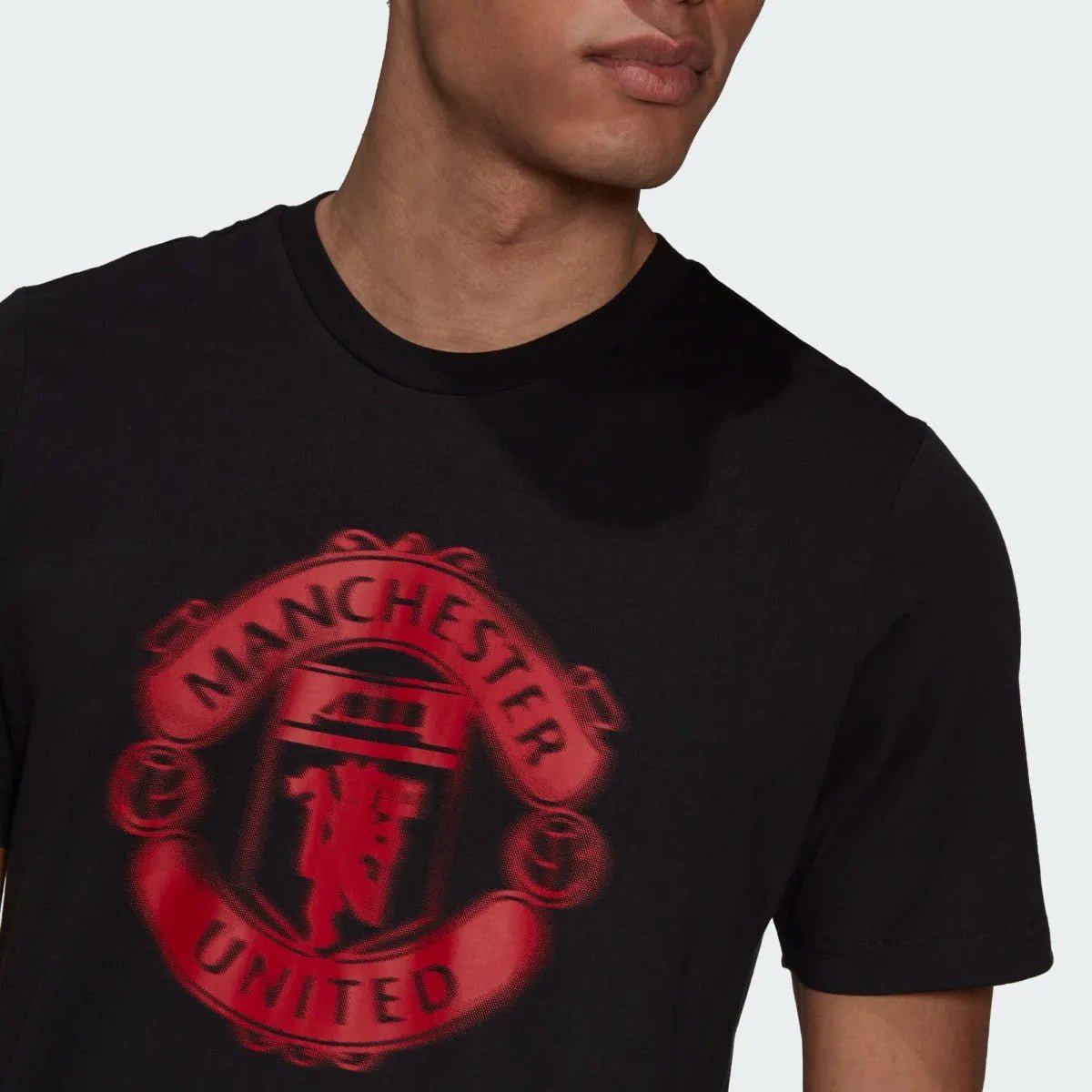 Adidas 2021-22 Manchester United Tee - Black-Red