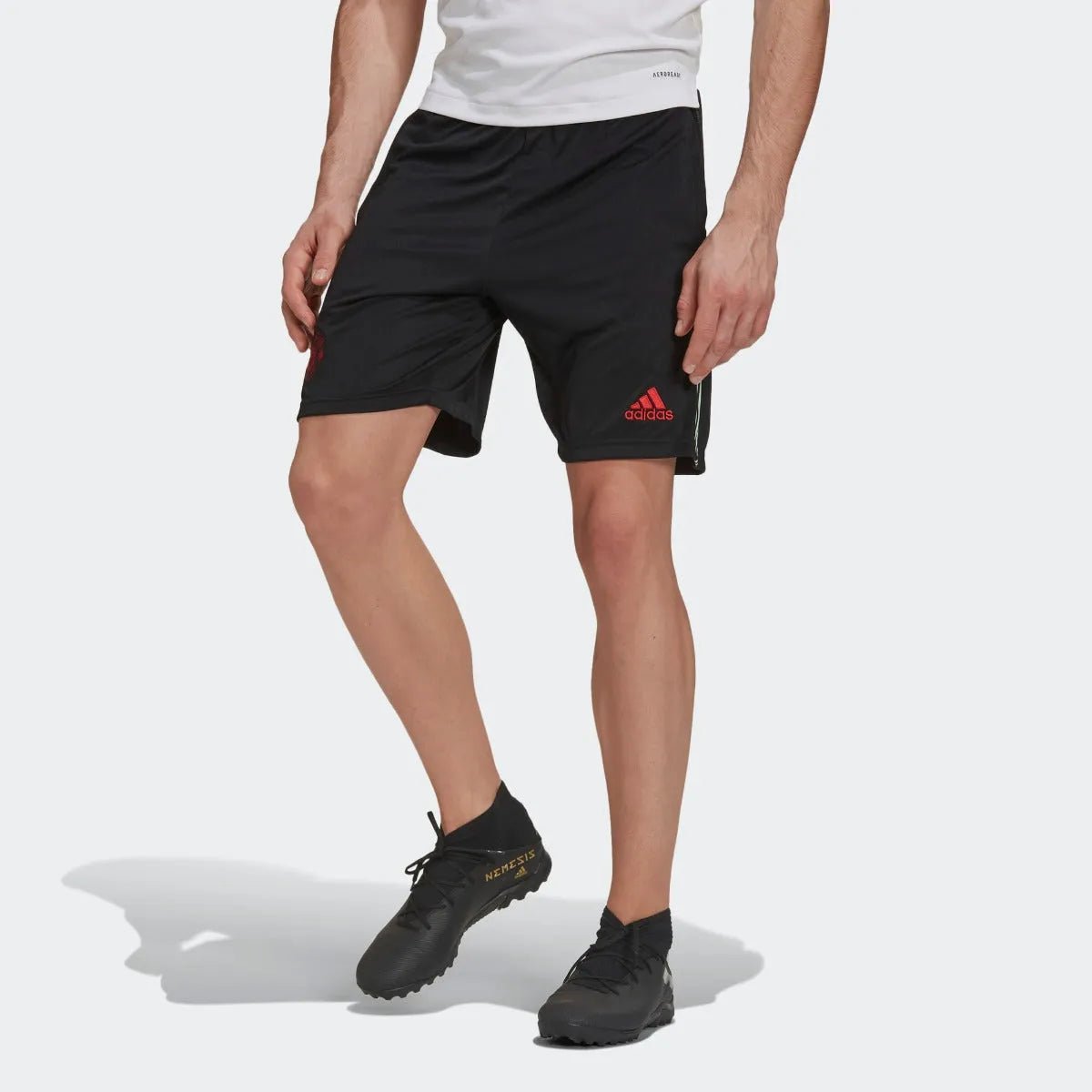 Adidas 2021 Manchester United Training Shorts - Black