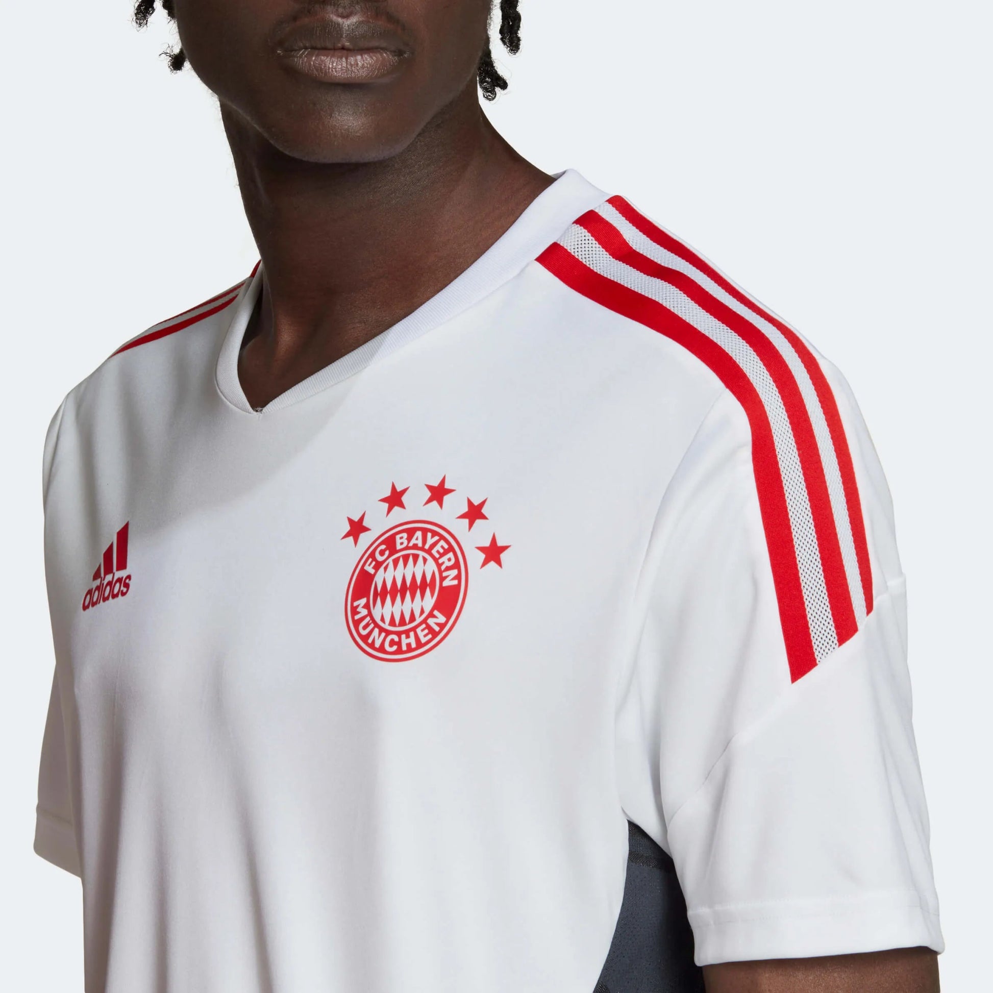 adidas 2022-23 Bayern Munich Training Jersey - White (Detail 1)