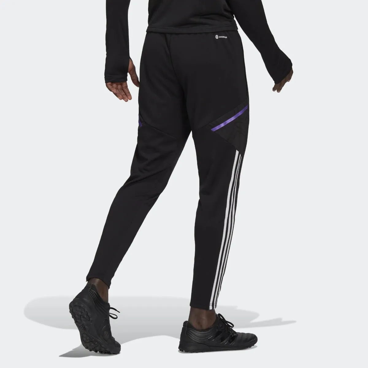 adidas 2022-23 Real Madrid Training Pants - Black (Model - Back)
