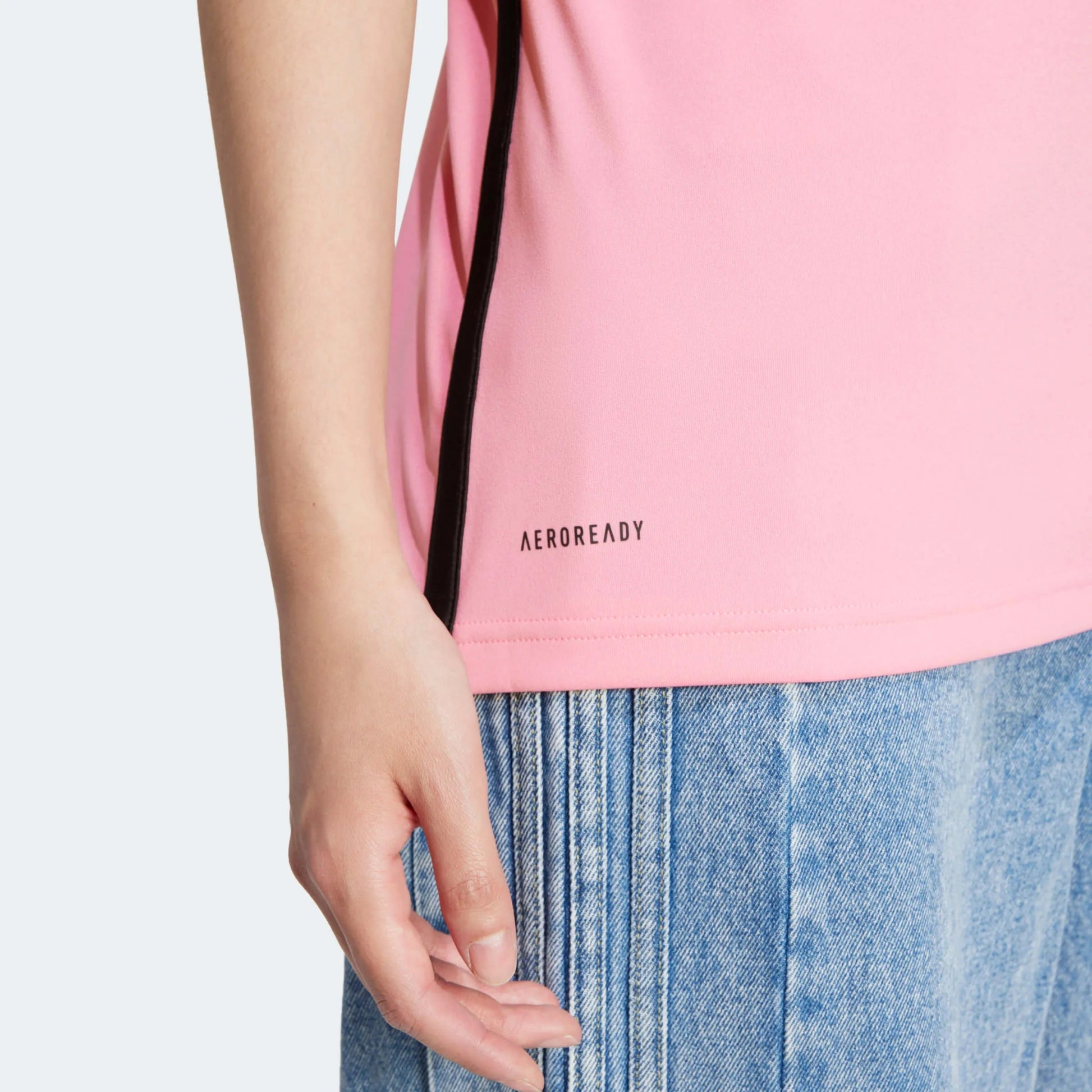 adidas 2024-25 Inter Miami Women's Stadium Home Jersey (Detail 2)