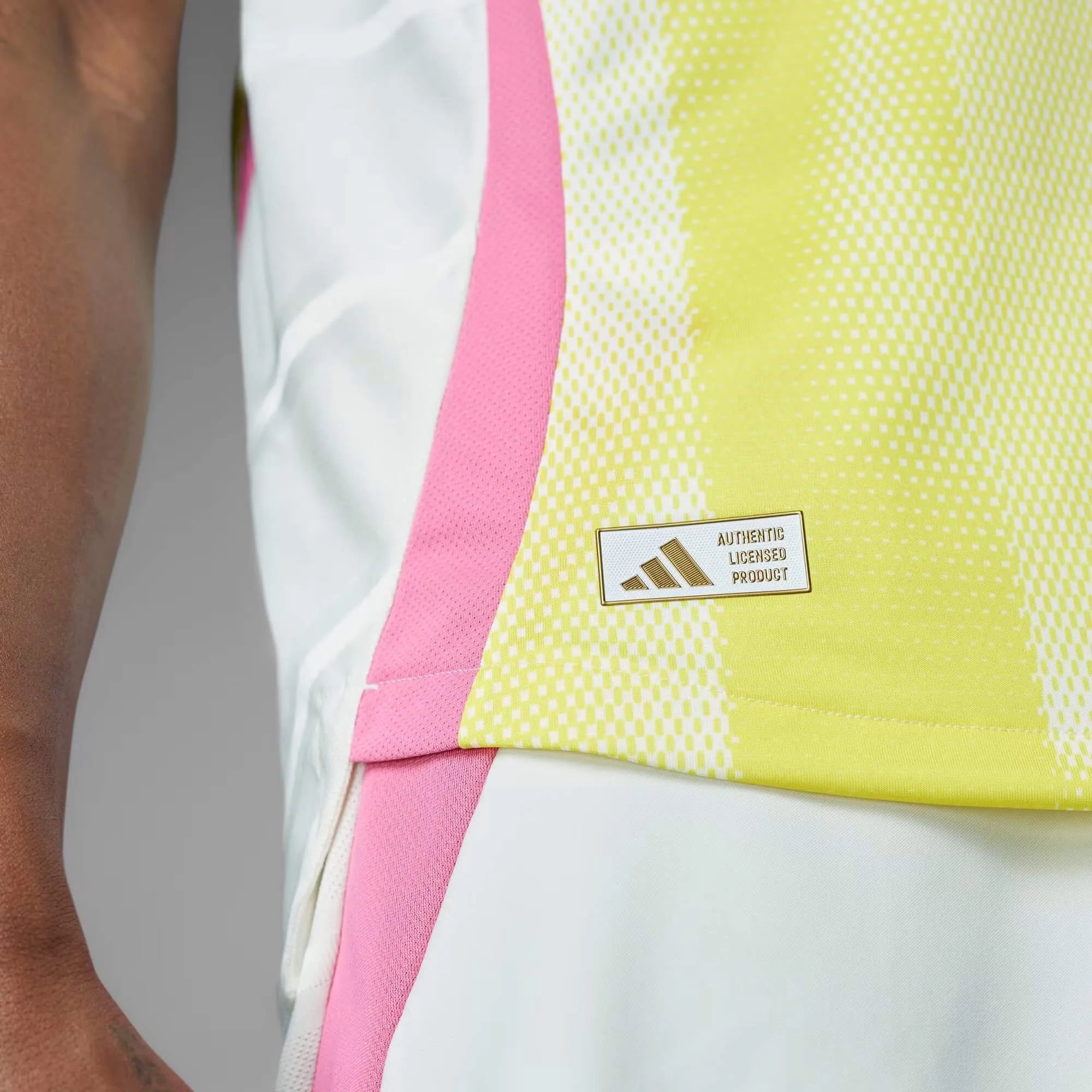 adidas 2024-25 Juventus Men's Authentic Away Jersey (Detail 3)