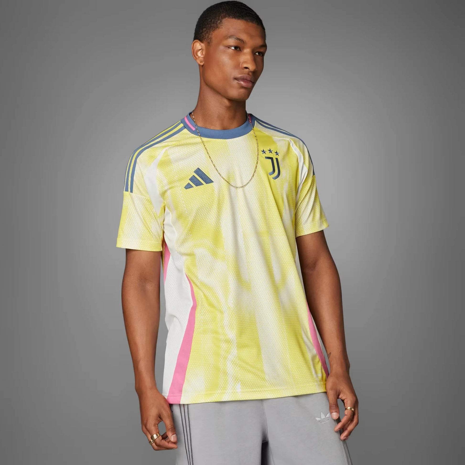 adidas 2024-25 Juventus Men's Stadium Away Jersey (Model - Front)