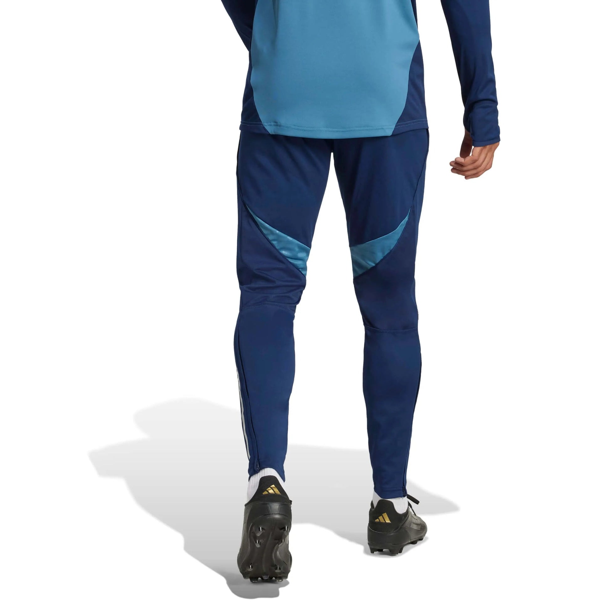 adidas 2025-26 Arsenal Men's Track Pants (Model - Back)