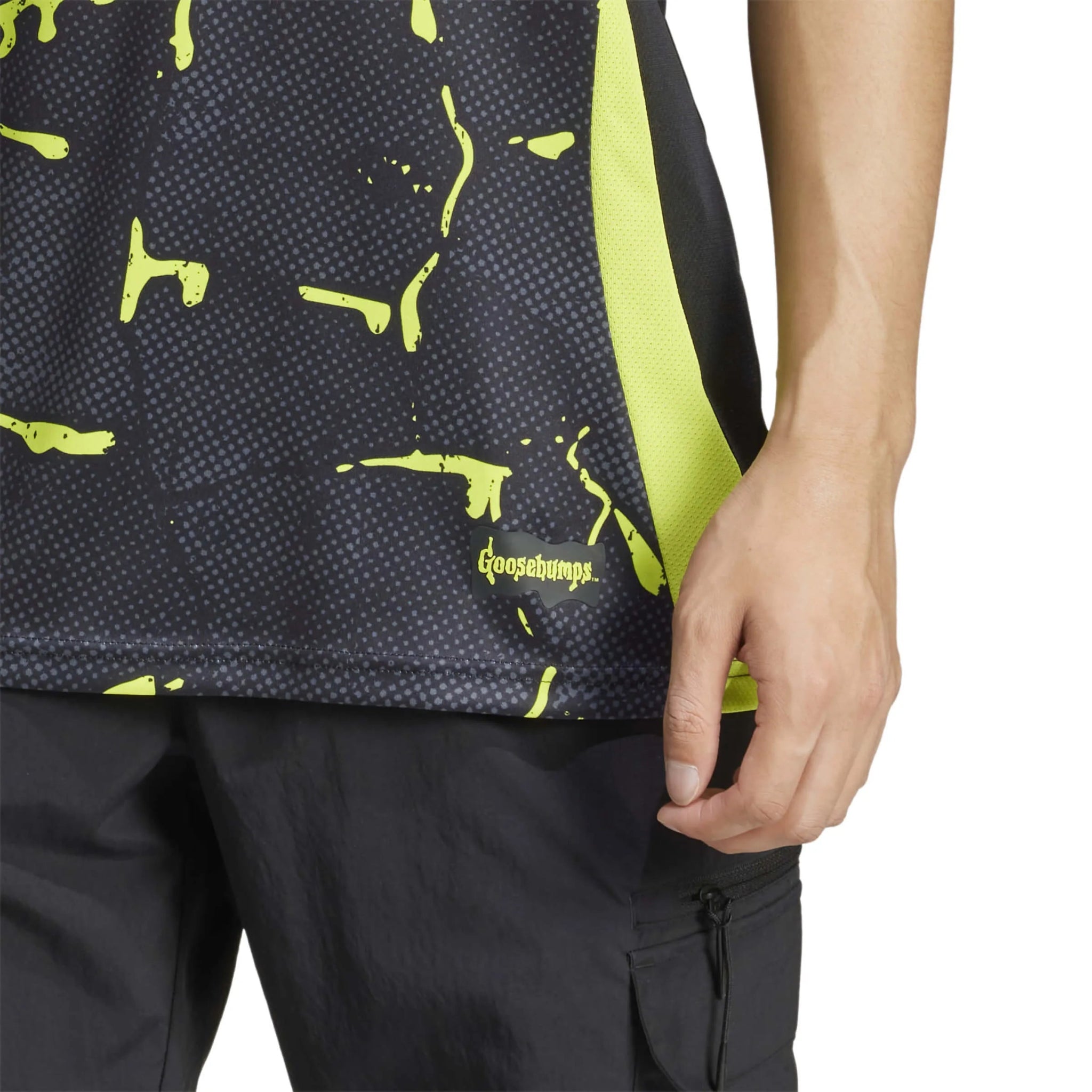 adidas 2025-26 Columbus Crew Men's Stadium Away Soccer Jersey (Detail 2)