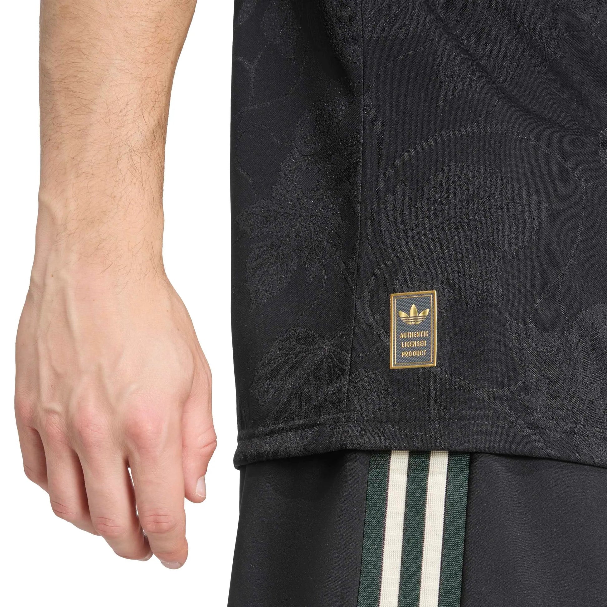 adidas 2025-26 Juventus Men's Authentic Third Soccer Jersey (Detail 1)