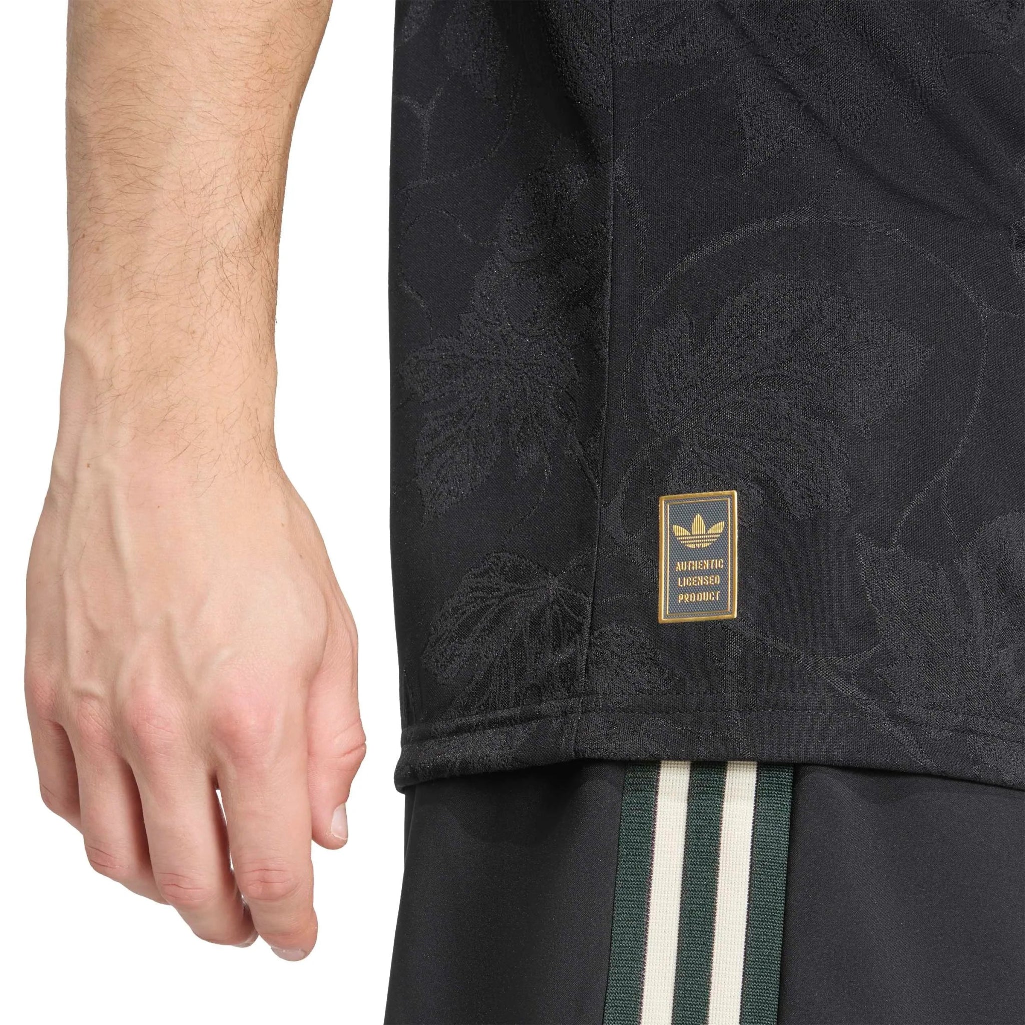 adidas 2025-26 Juventus Men's Authentic Third Soccer Jersey (Detail 1)