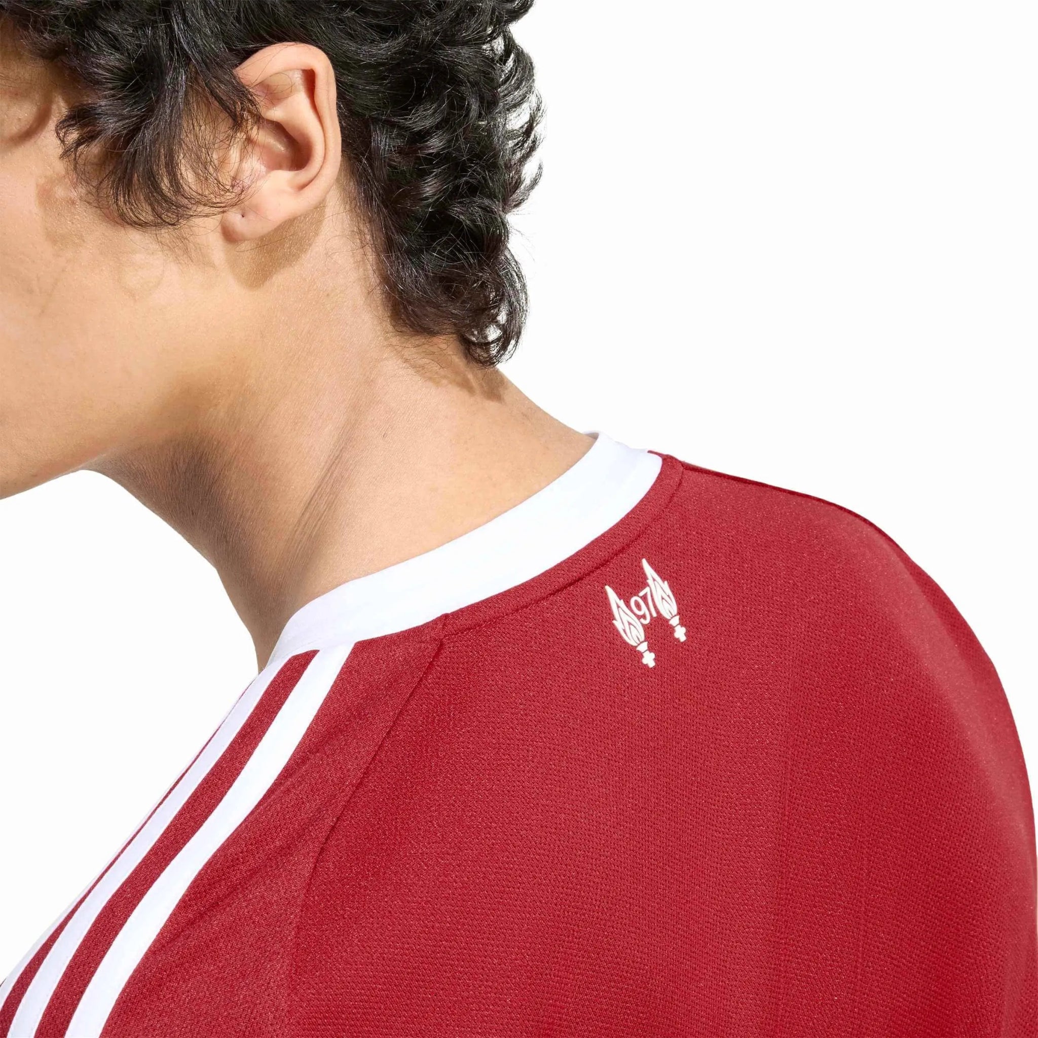 adidas 2025-26 Liverpool Men's Stadium Home Long-Sleeve Soccer Jersey (Detail 2)