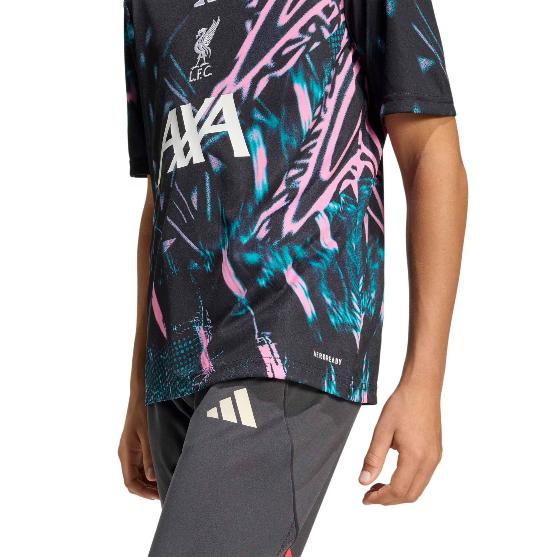 adidas 2025-26 Liverpool Youth Pre-Match Soccer Jersey Black / Eqt Green / Semi Pink Glow (Detail 1)
