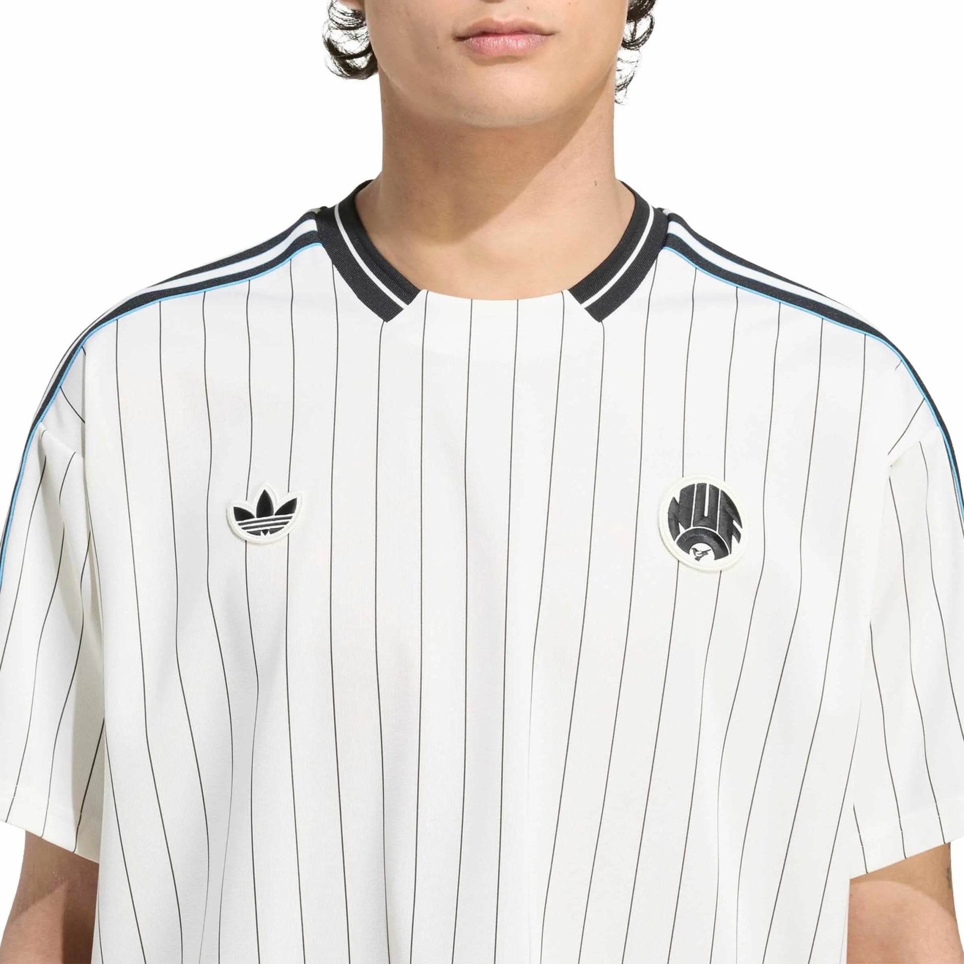 adidas 2025-26 Newcastle Men's Icon Jersey (Detail 1)