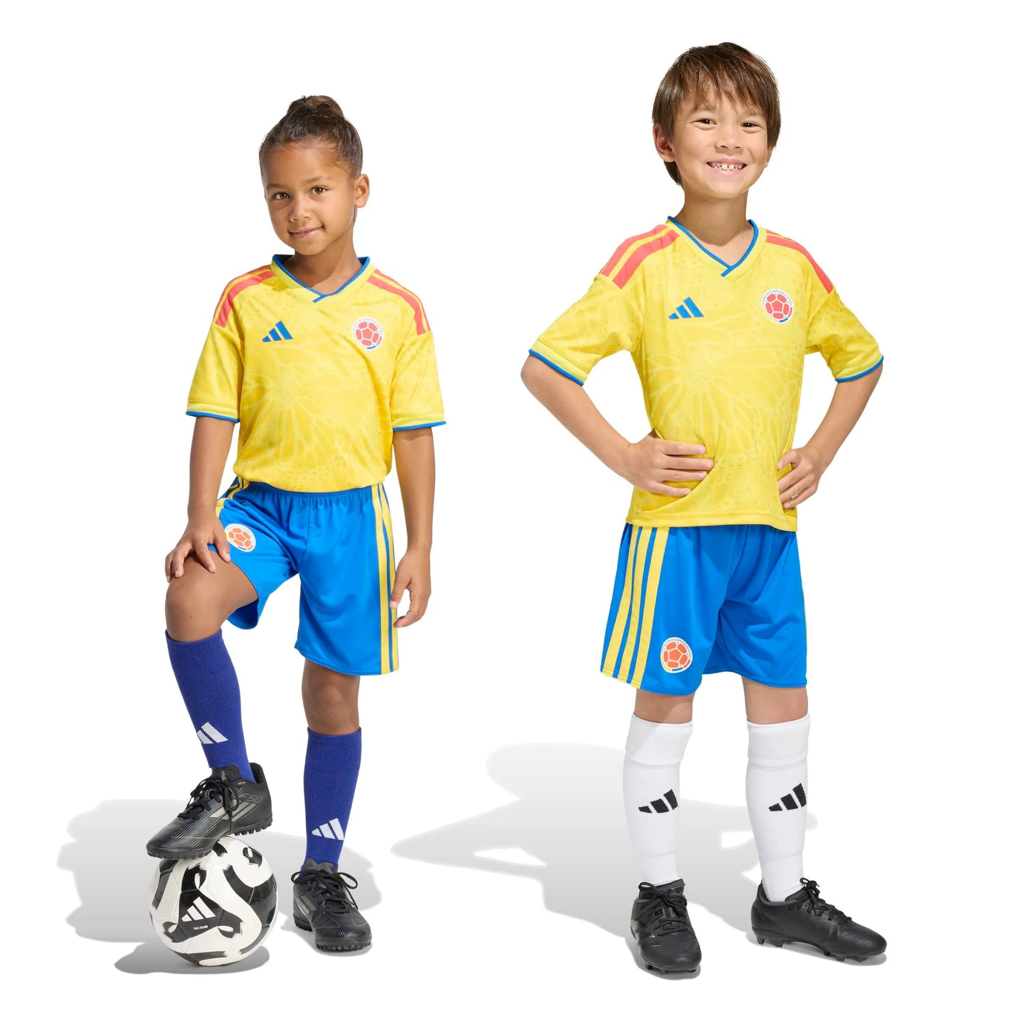 adidas 2026 Colombia Kid's Home Mini Kit (Models - Front)