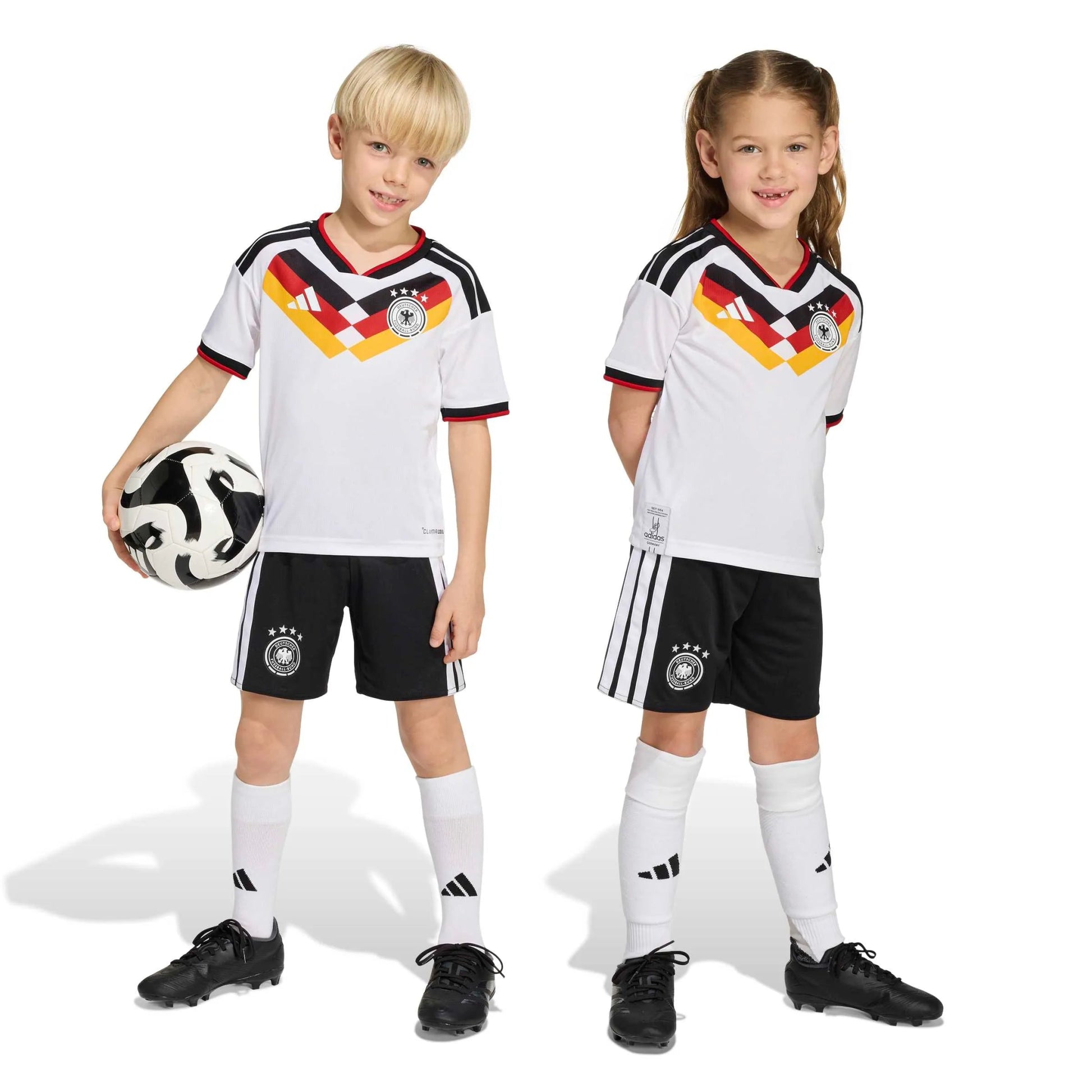 adidas 2026 Germany Kid's Home Mini Kit (Models - Front)