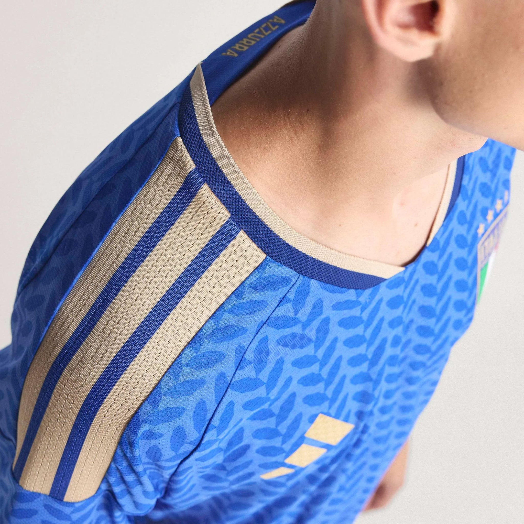 adidas 2026 Italy Men's Authentic Home Soccer Jersey (Detail 5)