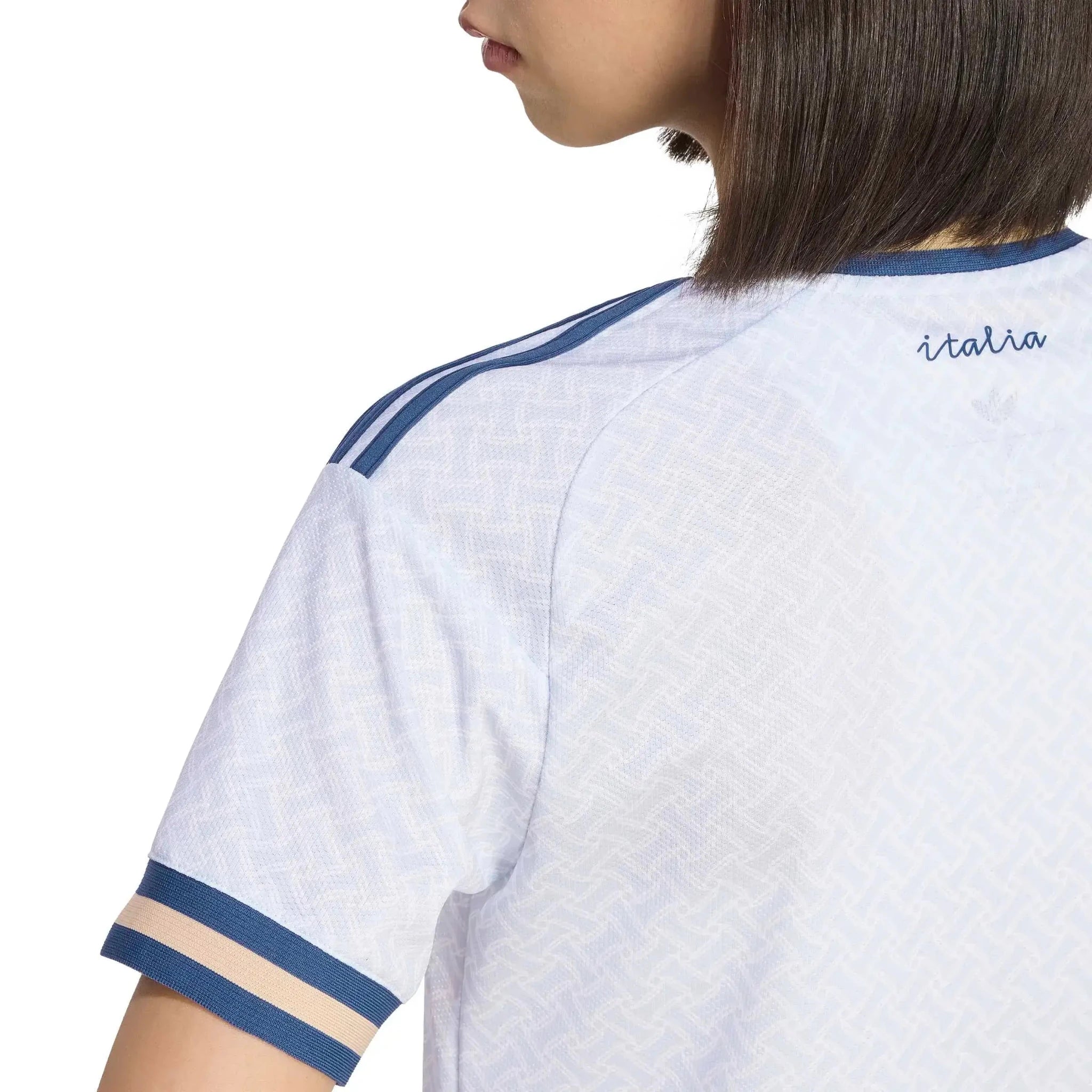 adidas 2026 Italy Women's Stadium Away Soccer Jersey (Detail 2)