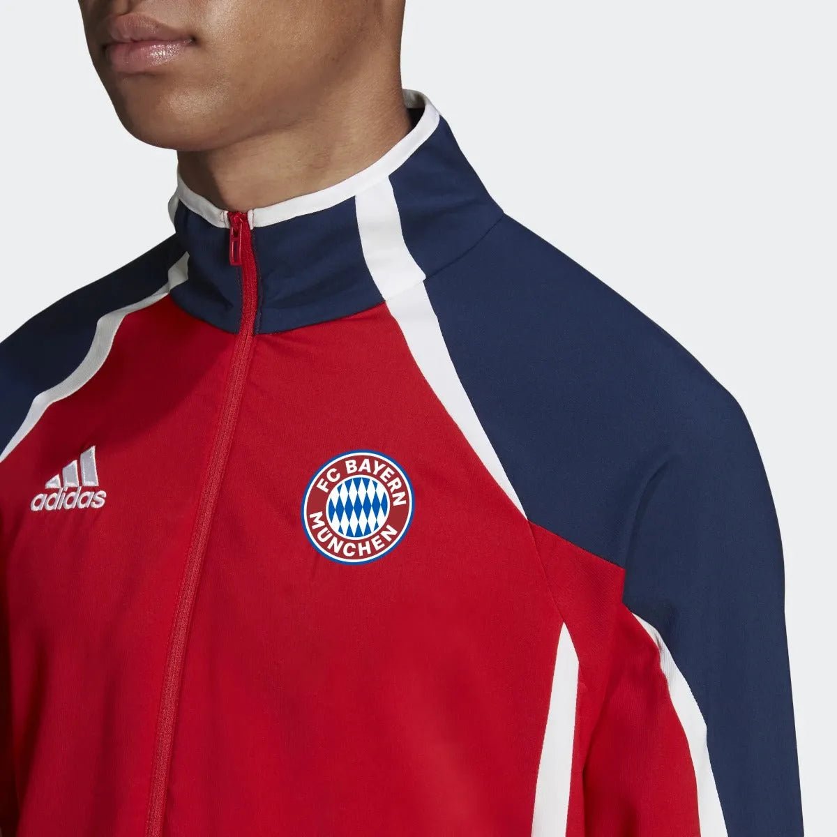 adidas 21-22 FC Bayern Munich Teamgeist Woven Jacket - True Red-Indigo