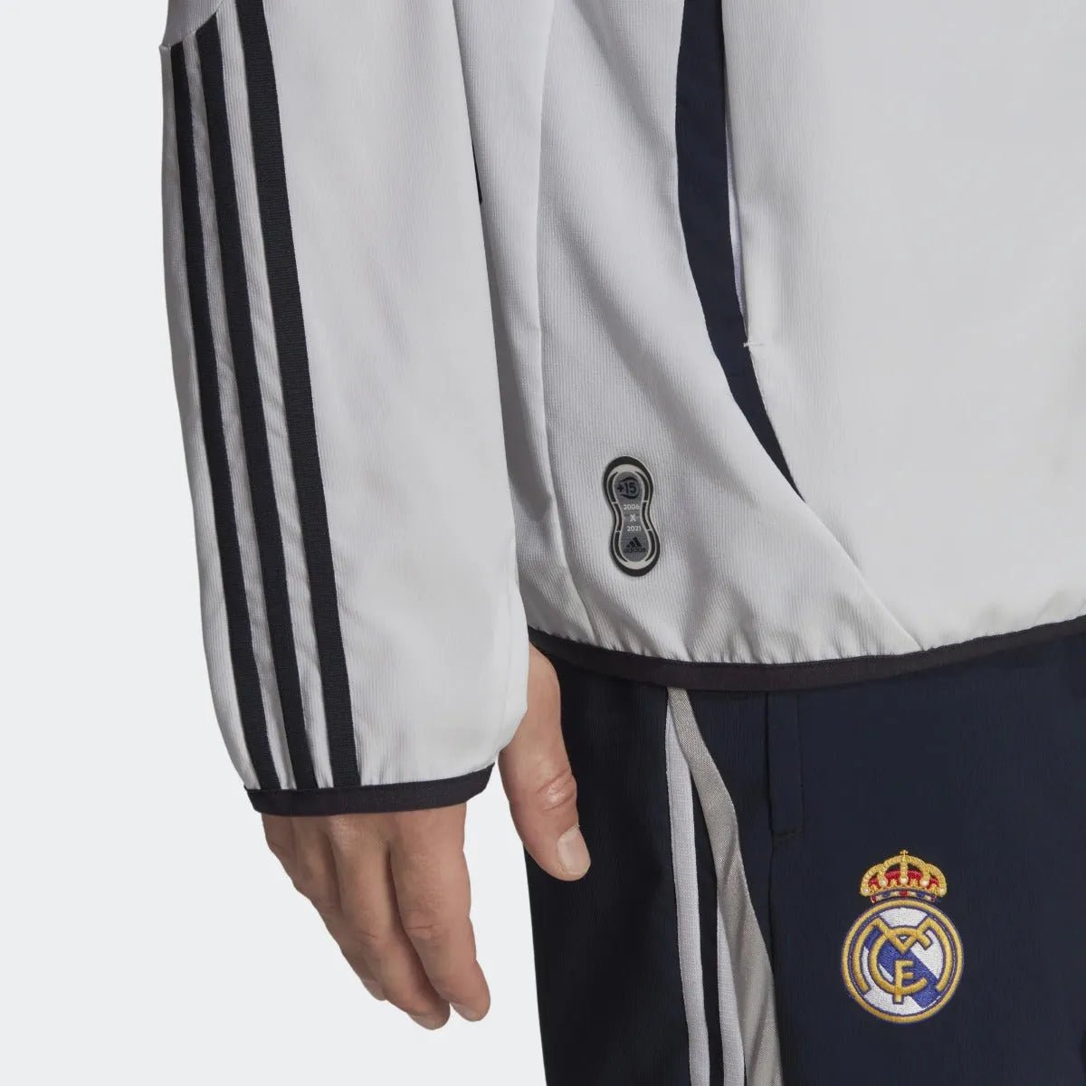 adidas 21-22 Real Madrid Teamgeist Woven Jacket - White
