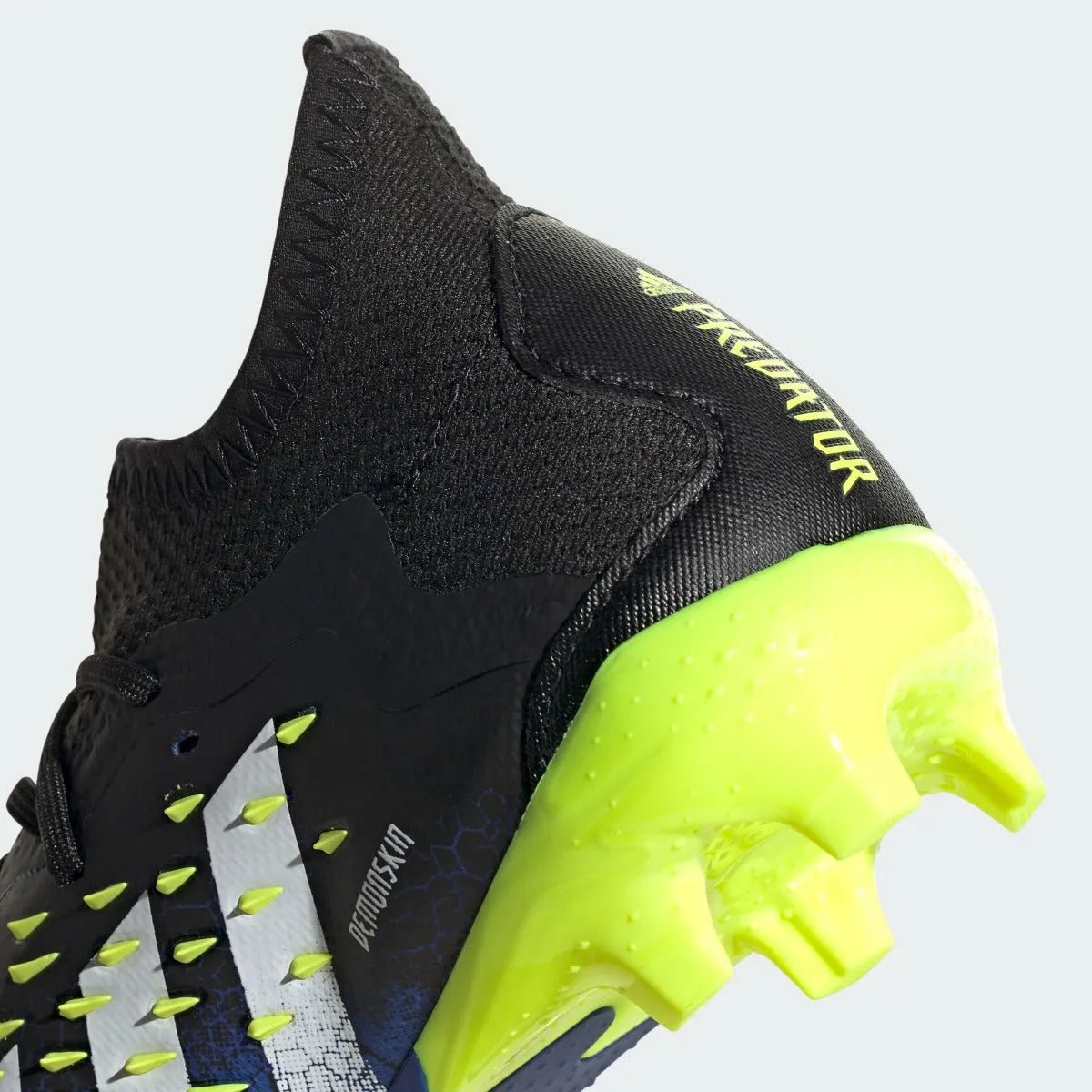 Adidas Junior Predator Freak .1 FG- Royal-Volt-Black