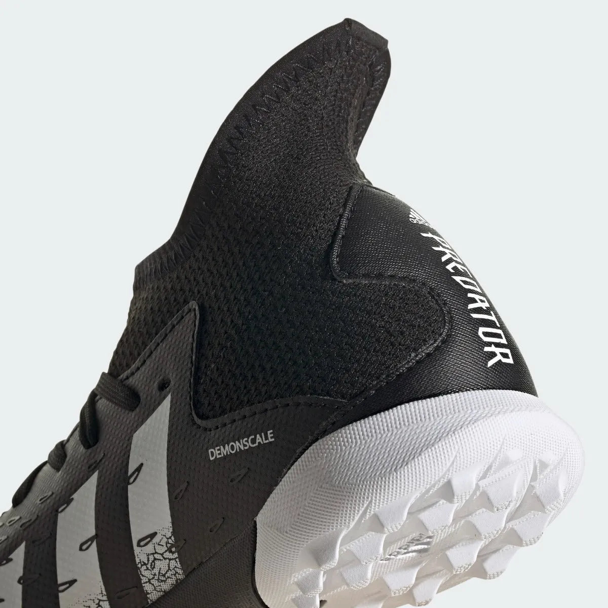 Adidas Junior Predator Freak .3 TF - Black-White