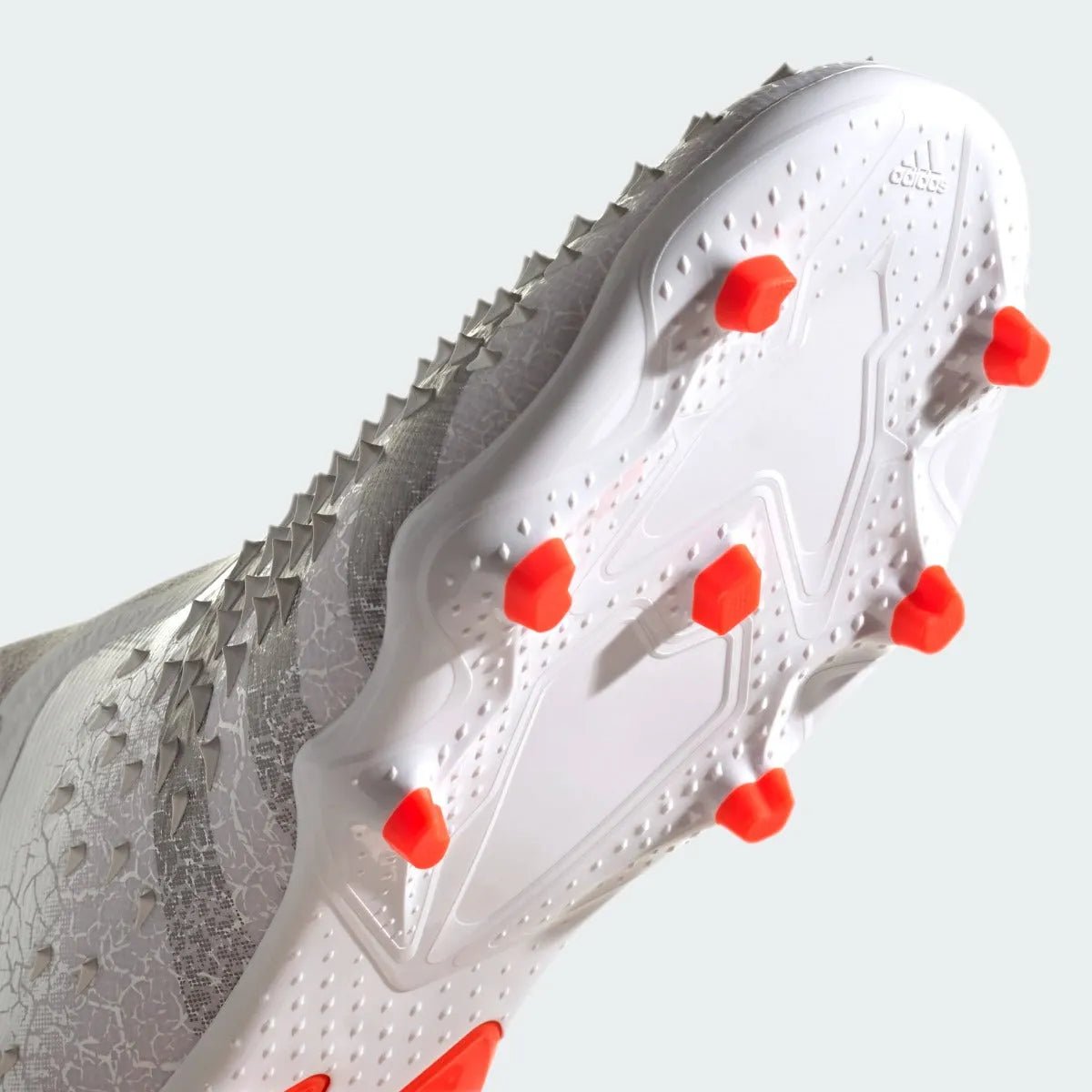 Adidas Junior Predator Freak + FG - White-Iron Metallic