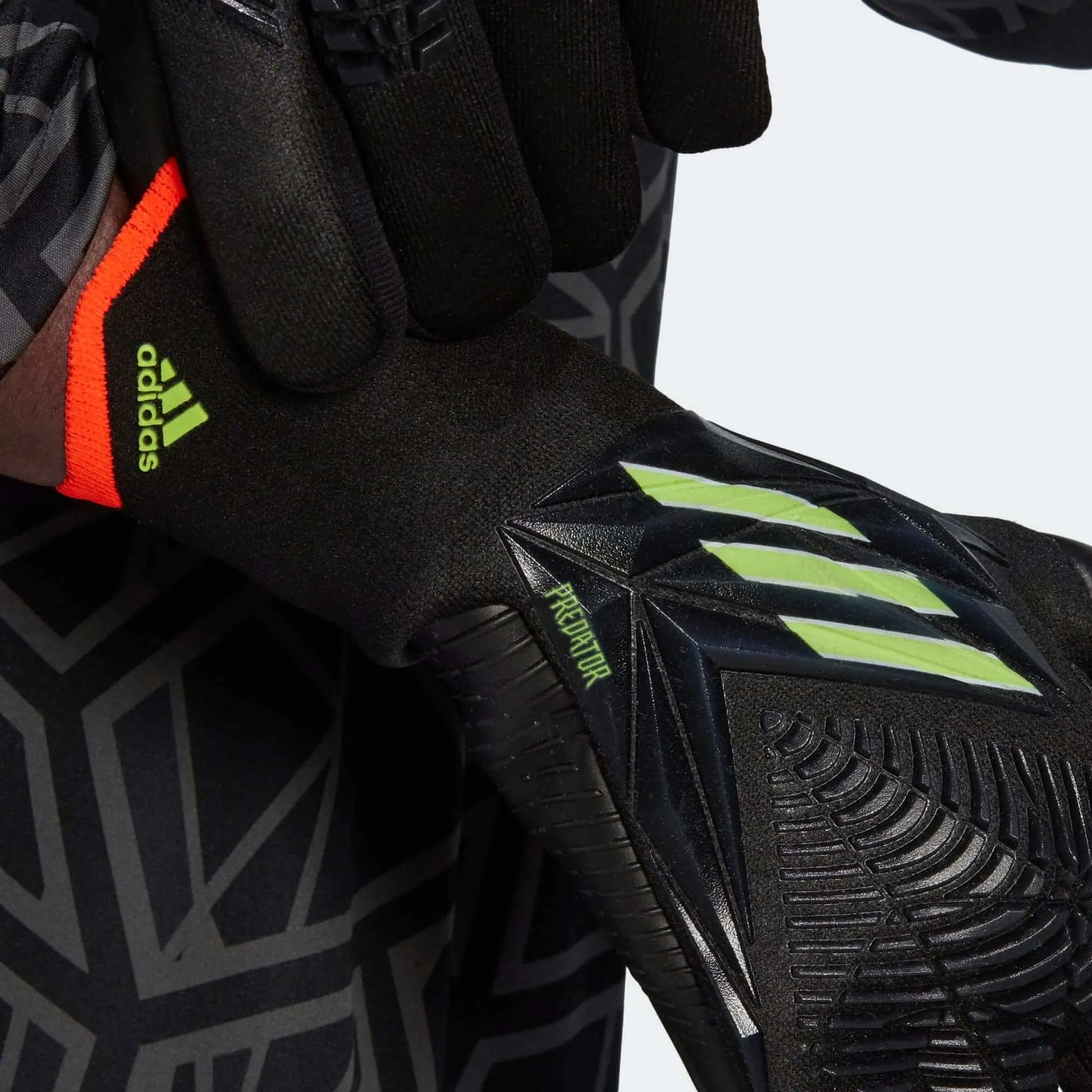adidas Predator Edge Pro Gloves - Black-Solar Yellow (Model 2)