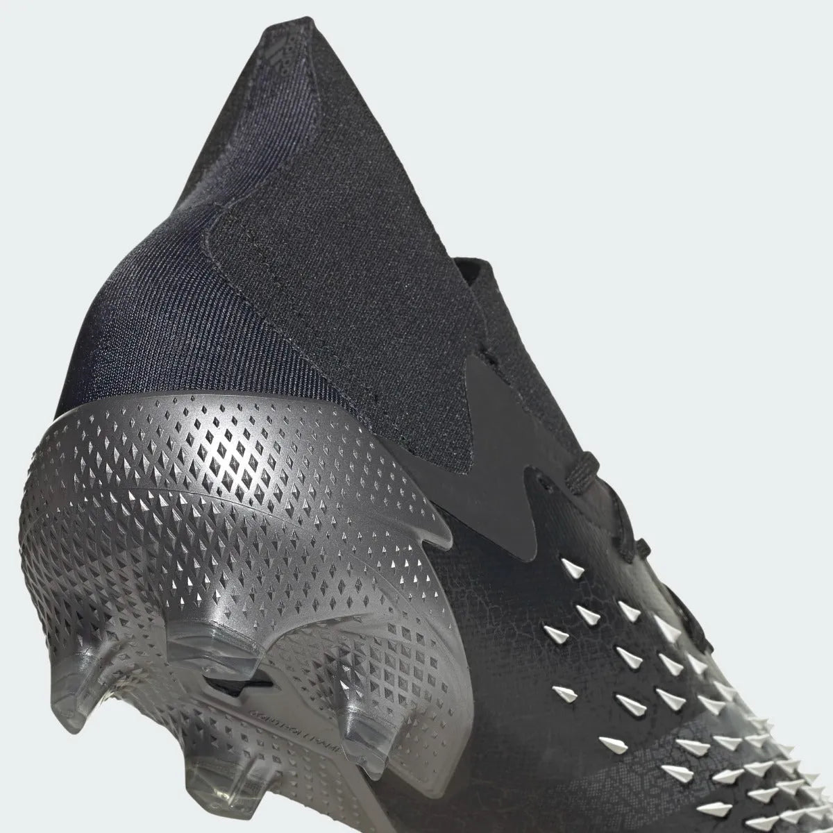Adidas Predator Freak .1 FG - Black-White
