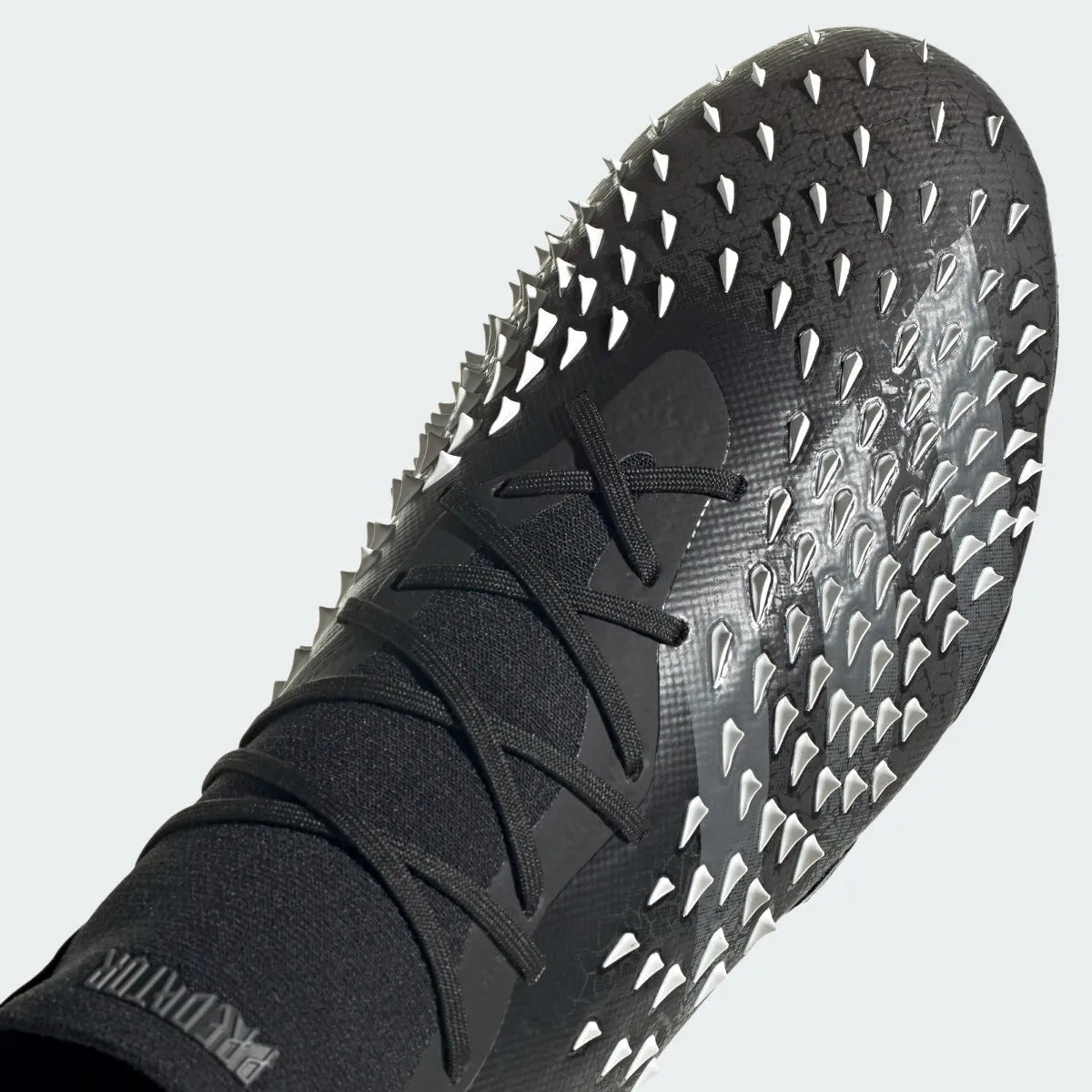 Adidas Predator Freak .1 FG - Black-White