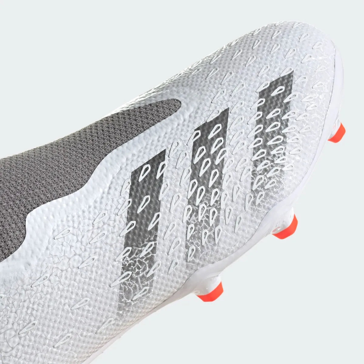 Adidas Predator Freak .3 Laceless FG - White-Grey-Solar Red