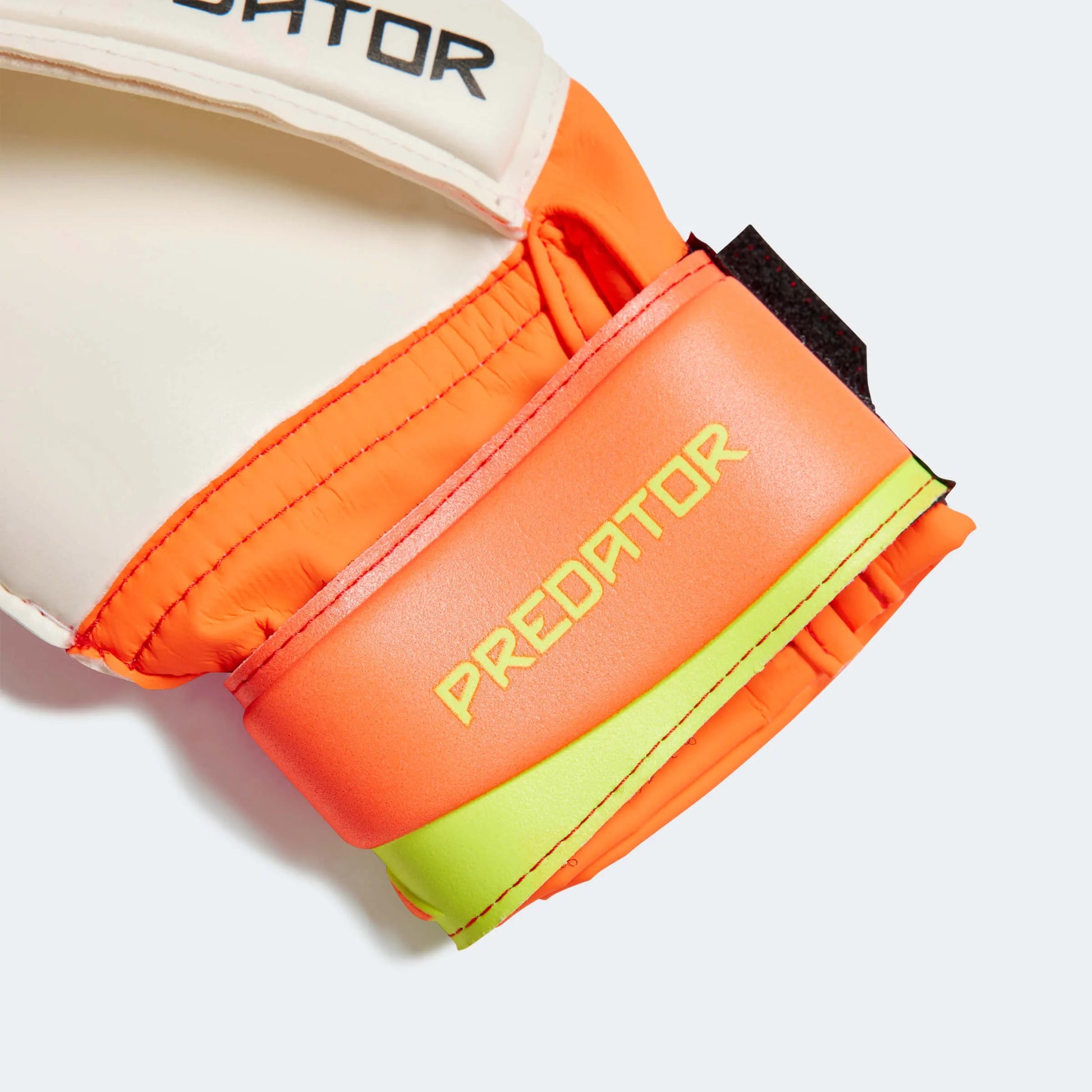 adidas SP24 Predator GL Match  Youth Goalkeeper Gloves (Detail 2)