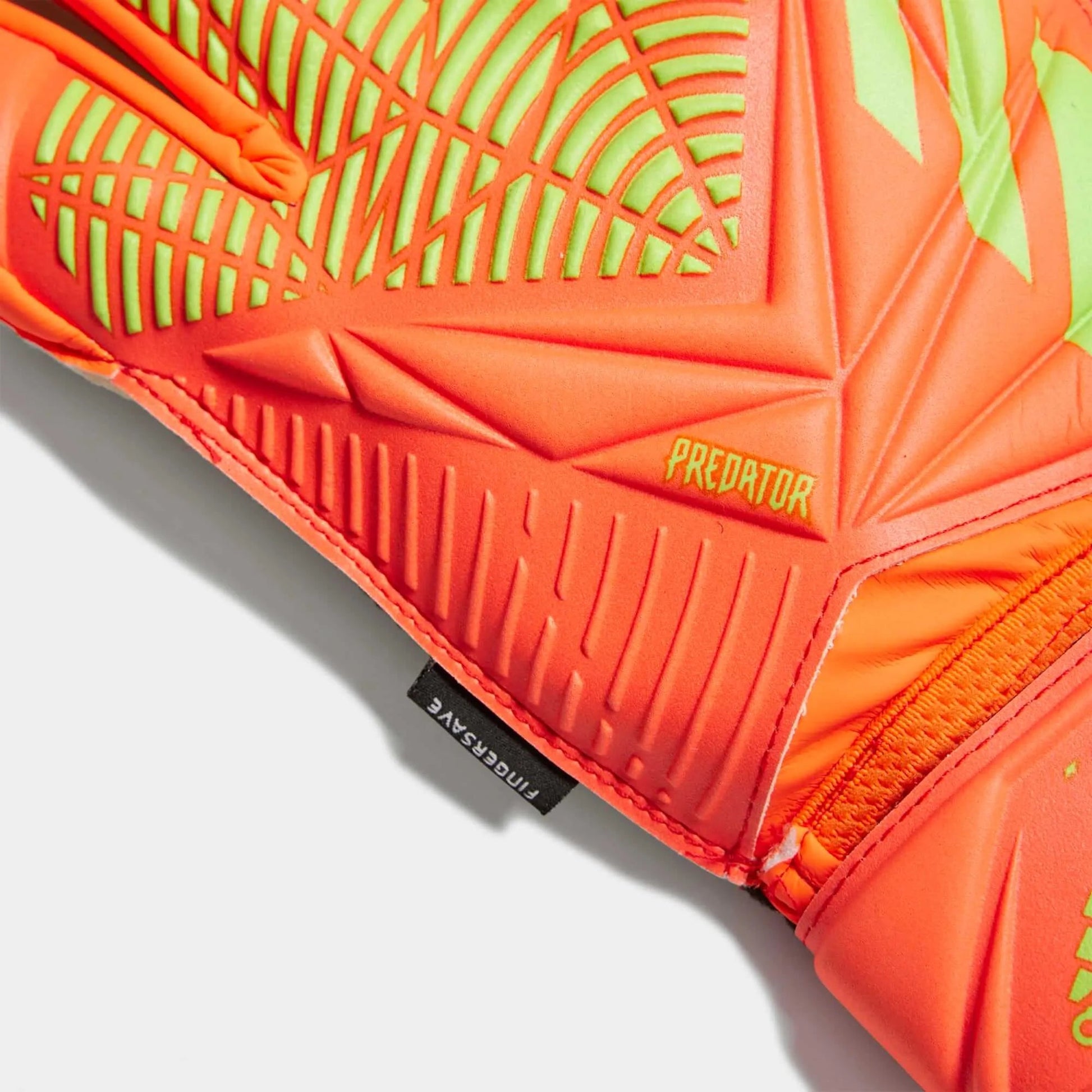 adidas Predator GL MTC FS Goalkeeper Glove Solar Red (Detail 3)
