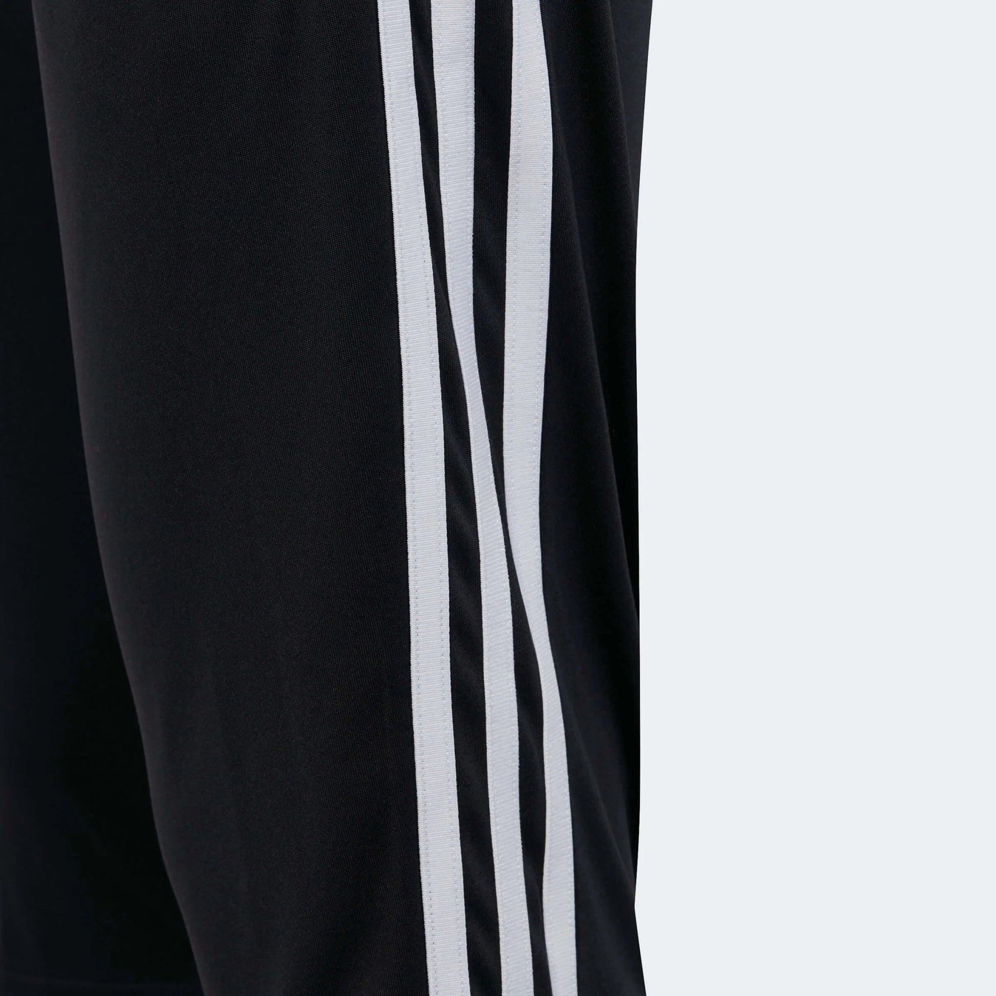 adidas Tiro 23 Youth League Three-Quarter Pants (Detail 3)