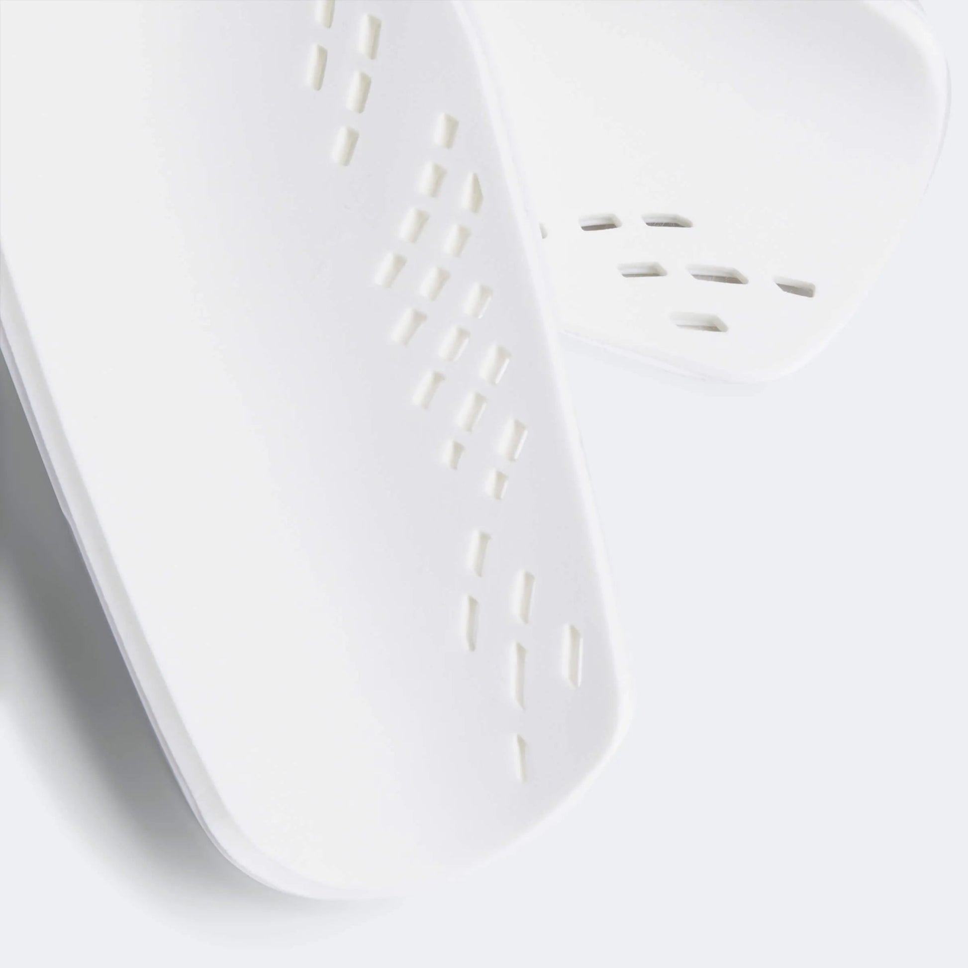 adidas Tiro Club Shin Guard White/Black (Detail 2)