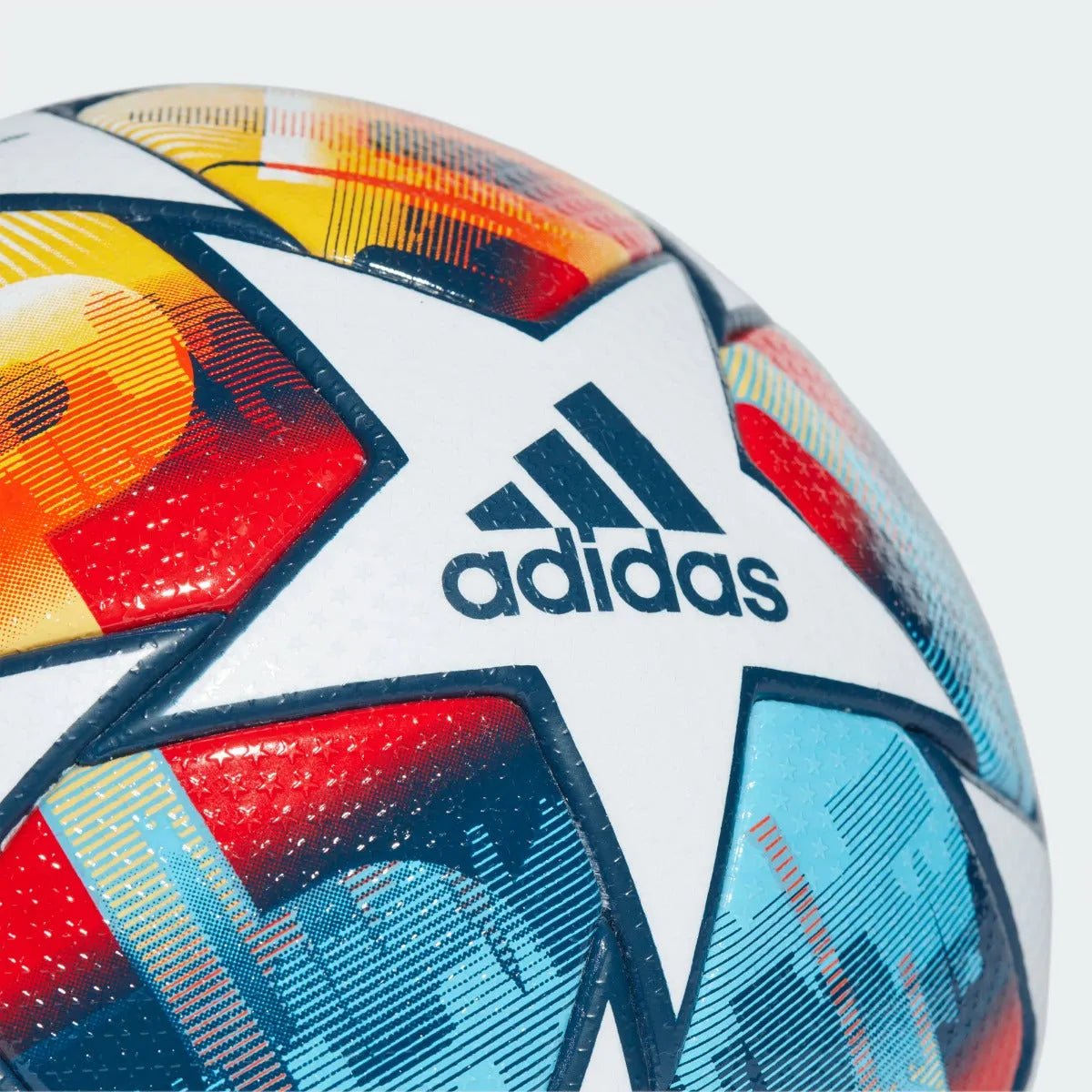 Adidas UCL Pro St. Petersburg Ball - White-Pantone