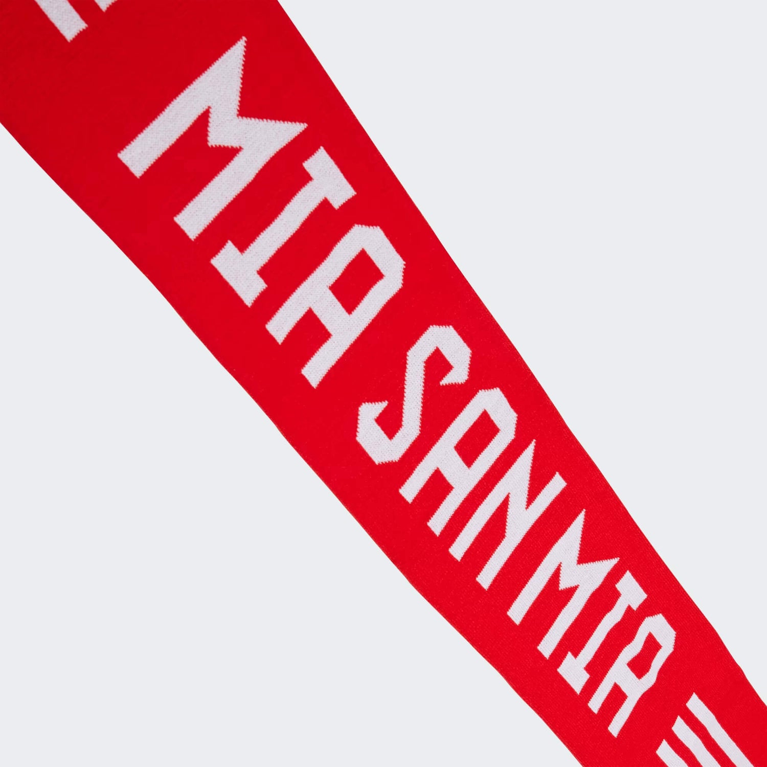 adidas 2023-24 Bayern Munich Scarf (Detail 1)