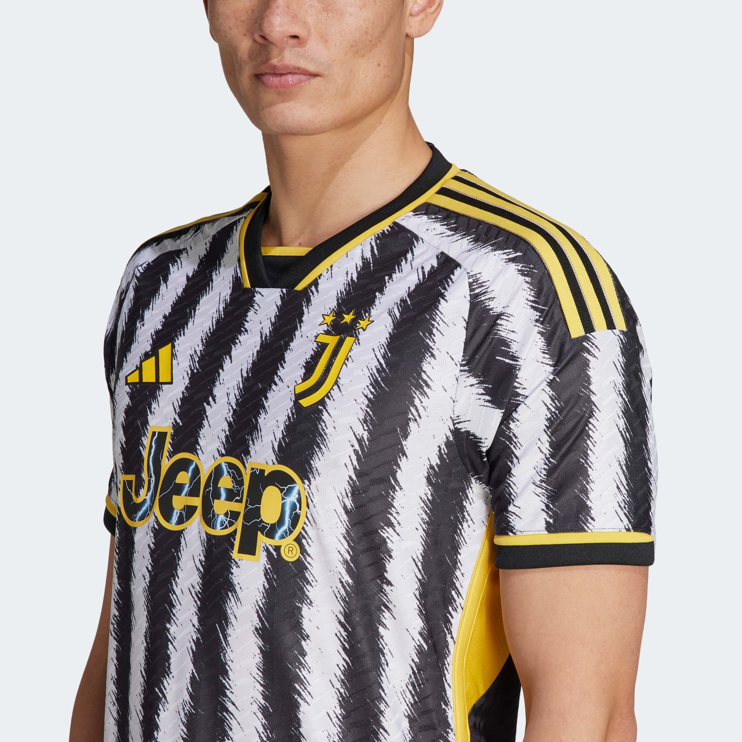adidas 2023-24 Juventus Men's Authentic Home Jersey (Detail 1)