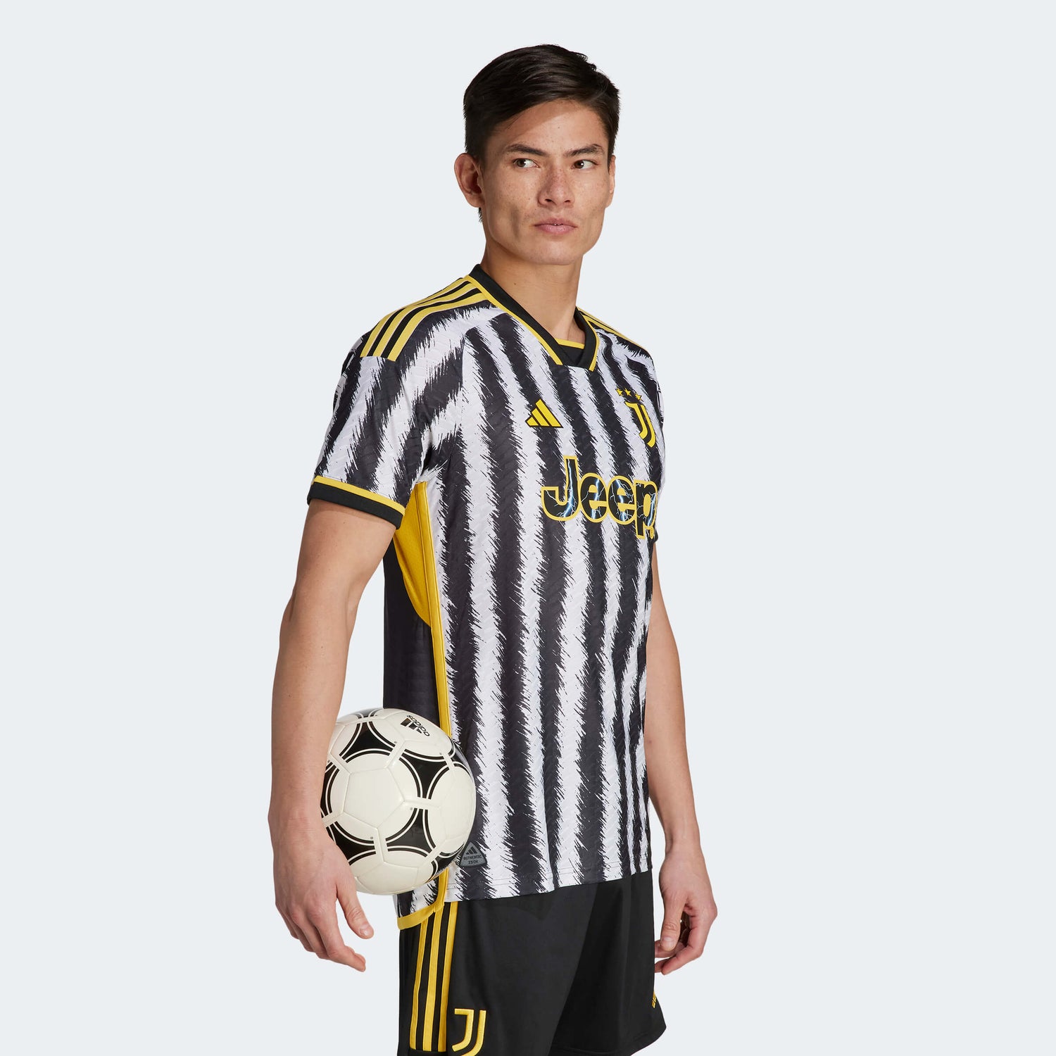 adidas 2023-24 Juventus Men's Authentic Home Jersey (Model - Side)