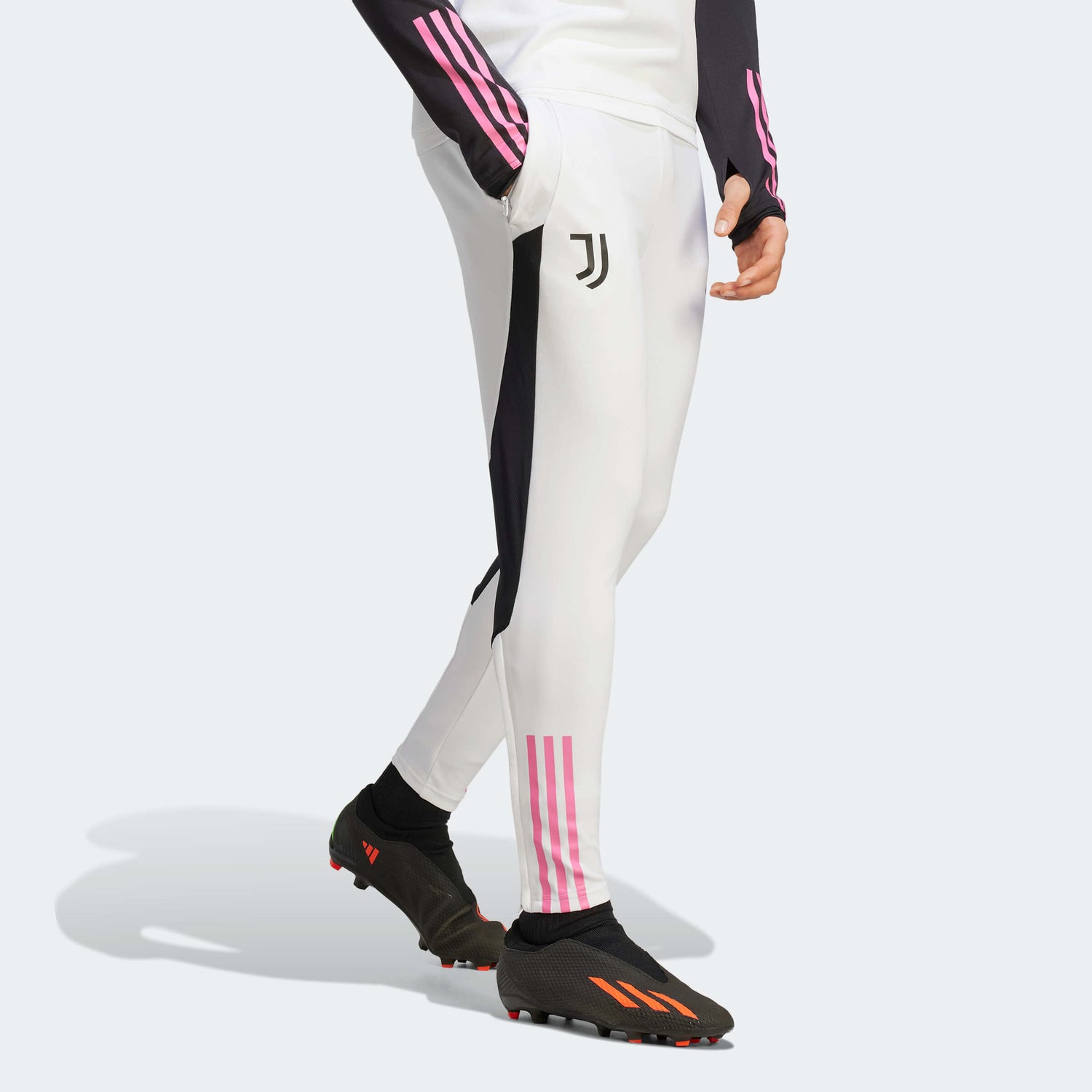 adidas 2023-24 Juventus Men's Training Pants (Model - Front)