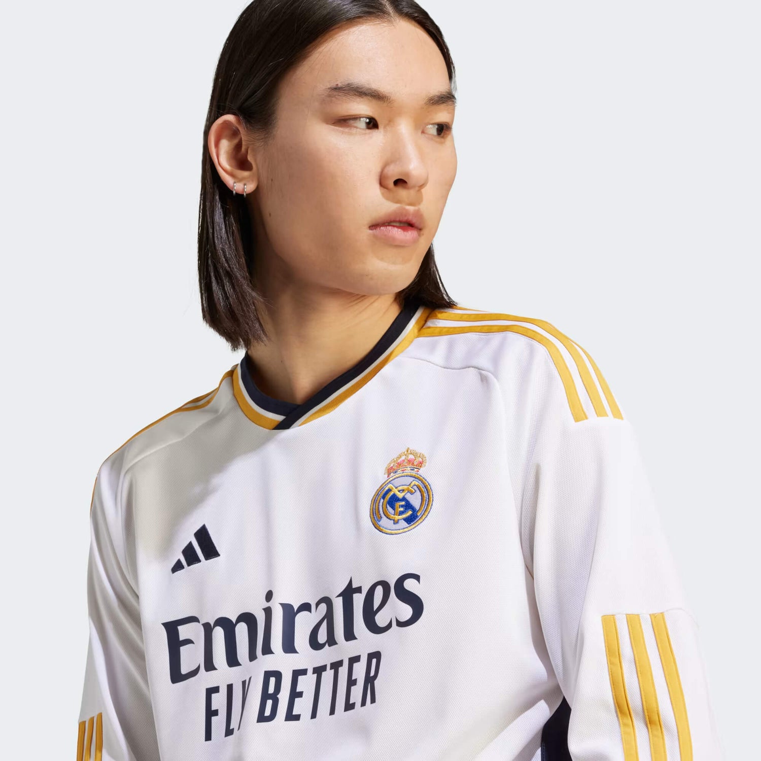 adidas 2023-24 Real Madrid Men's Stadium Home Long-Sleeve Jersey (Detail 1)