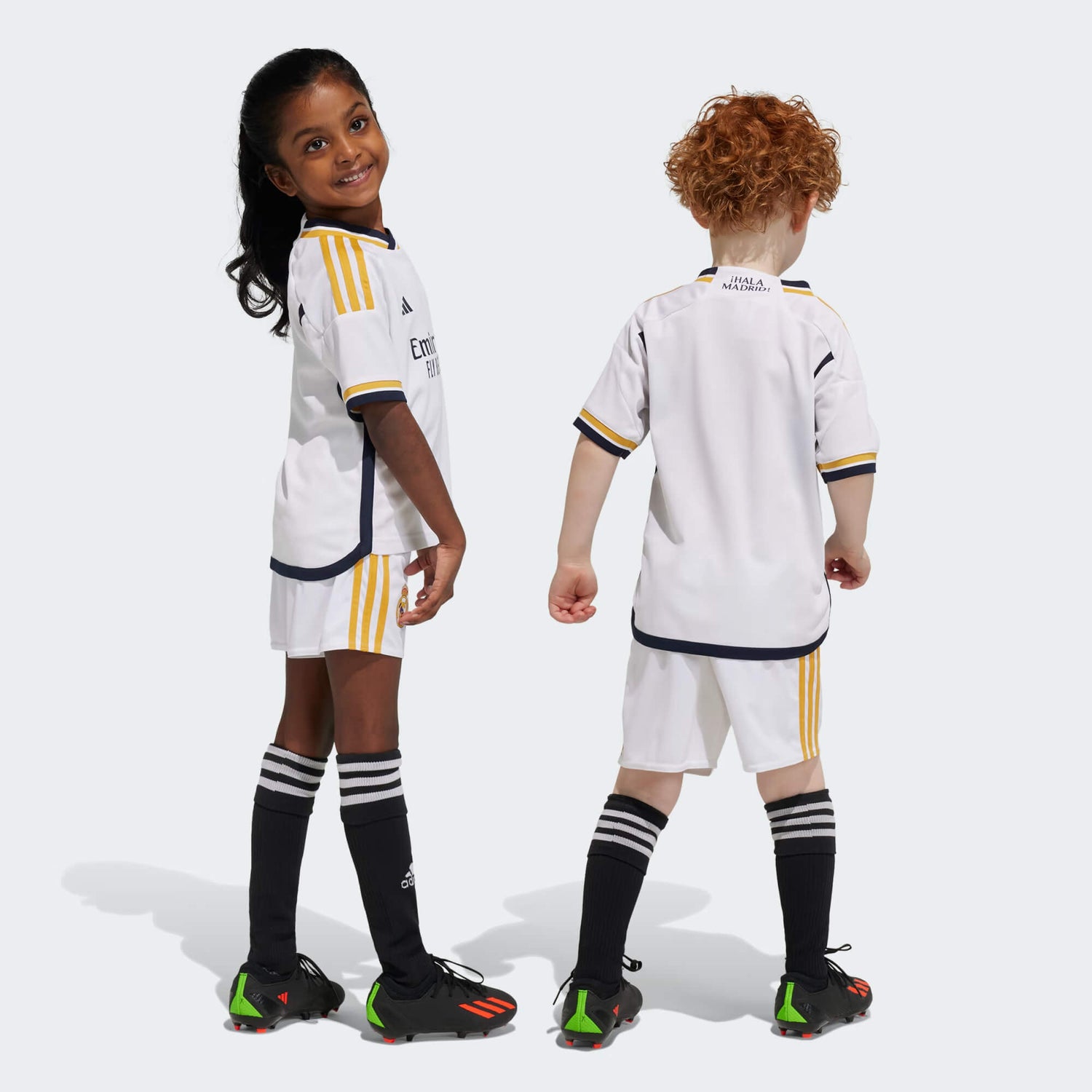 adidas 2023-24 Real Madrid Toddlers' Home Mini Kit (Models - Back)