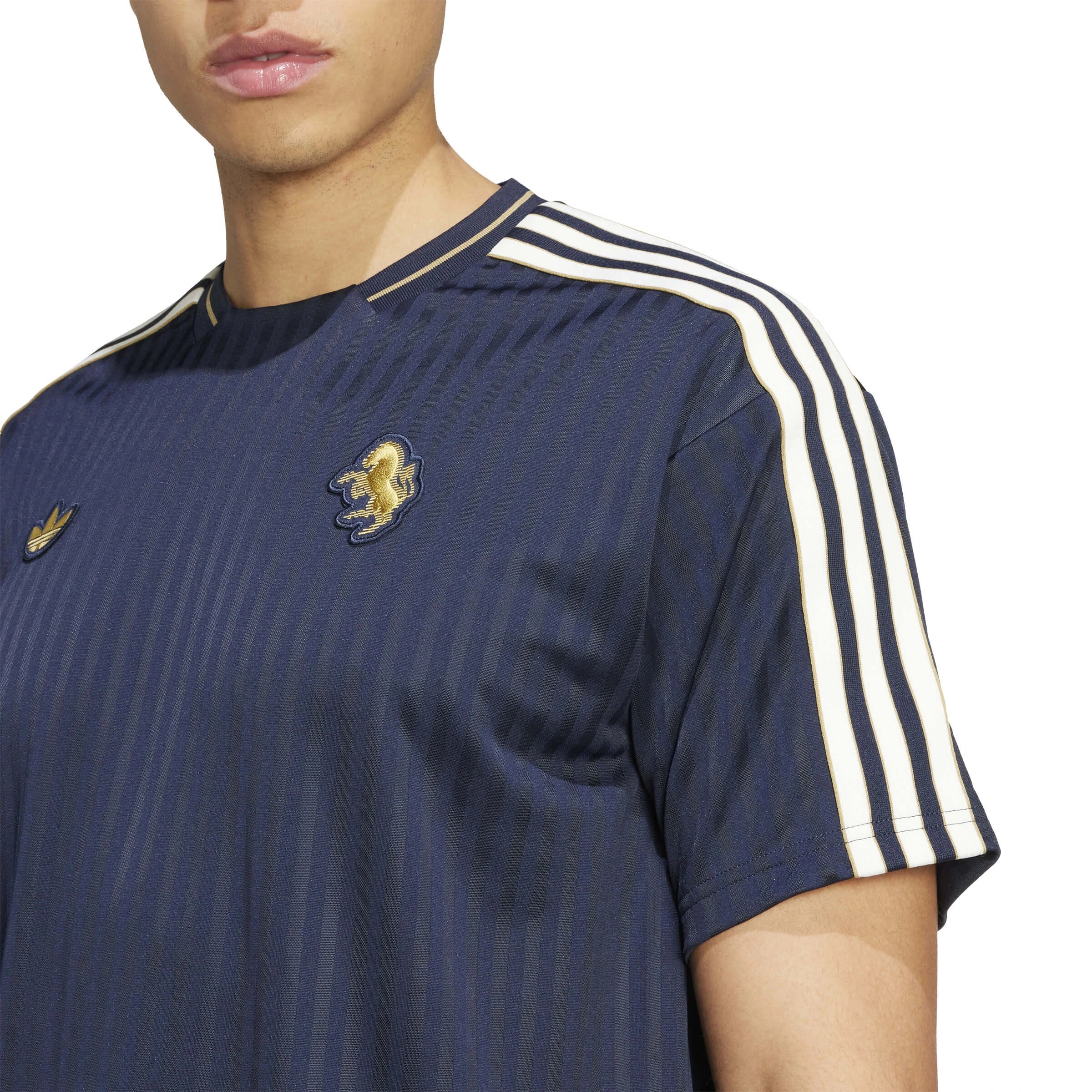adidas 2024-2025 Juventus Mens Icon Soccer Jersey (Detail 1)