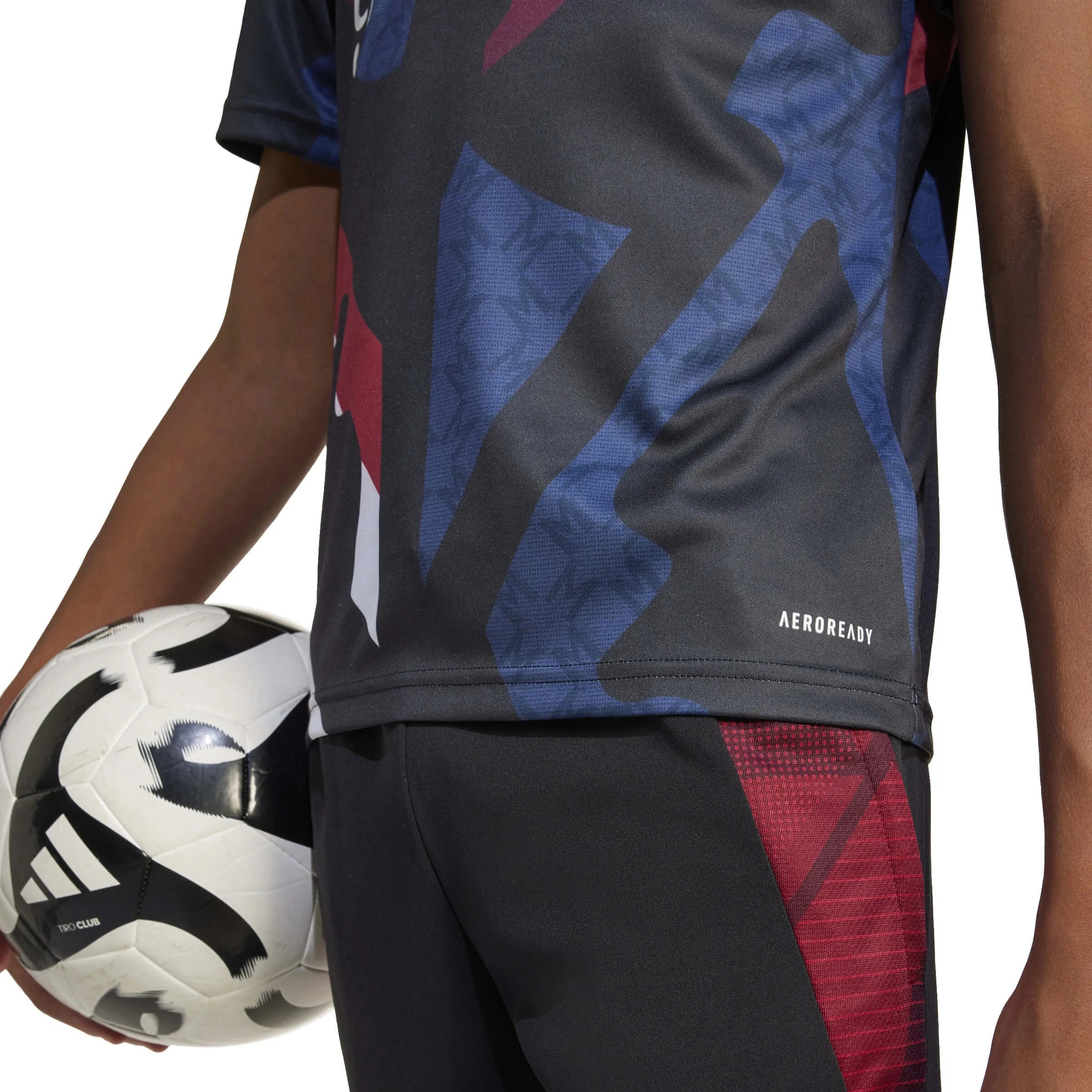 adidas 2024-25 Manchester United Youth Pre-Match Jersey (Detail 2)