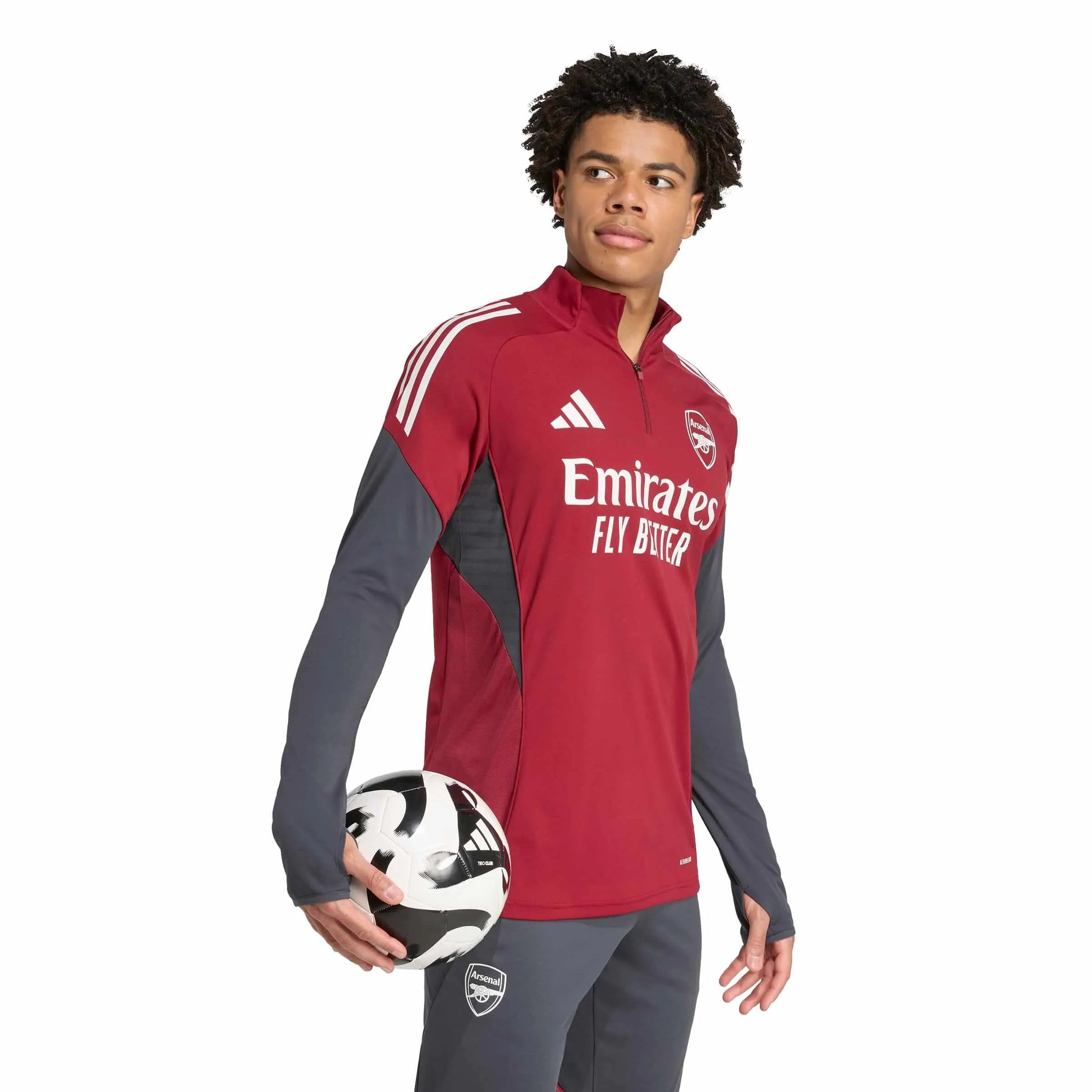 adidas 2025-26 Arsenal Men's EU Training Top (Model - Side)