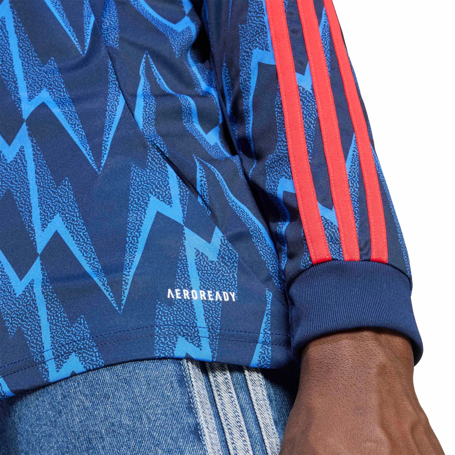 adidas 2025-26 Arsenal Men's Stadium Away Long-Sleeve Soccer Jersey (Detail 2)