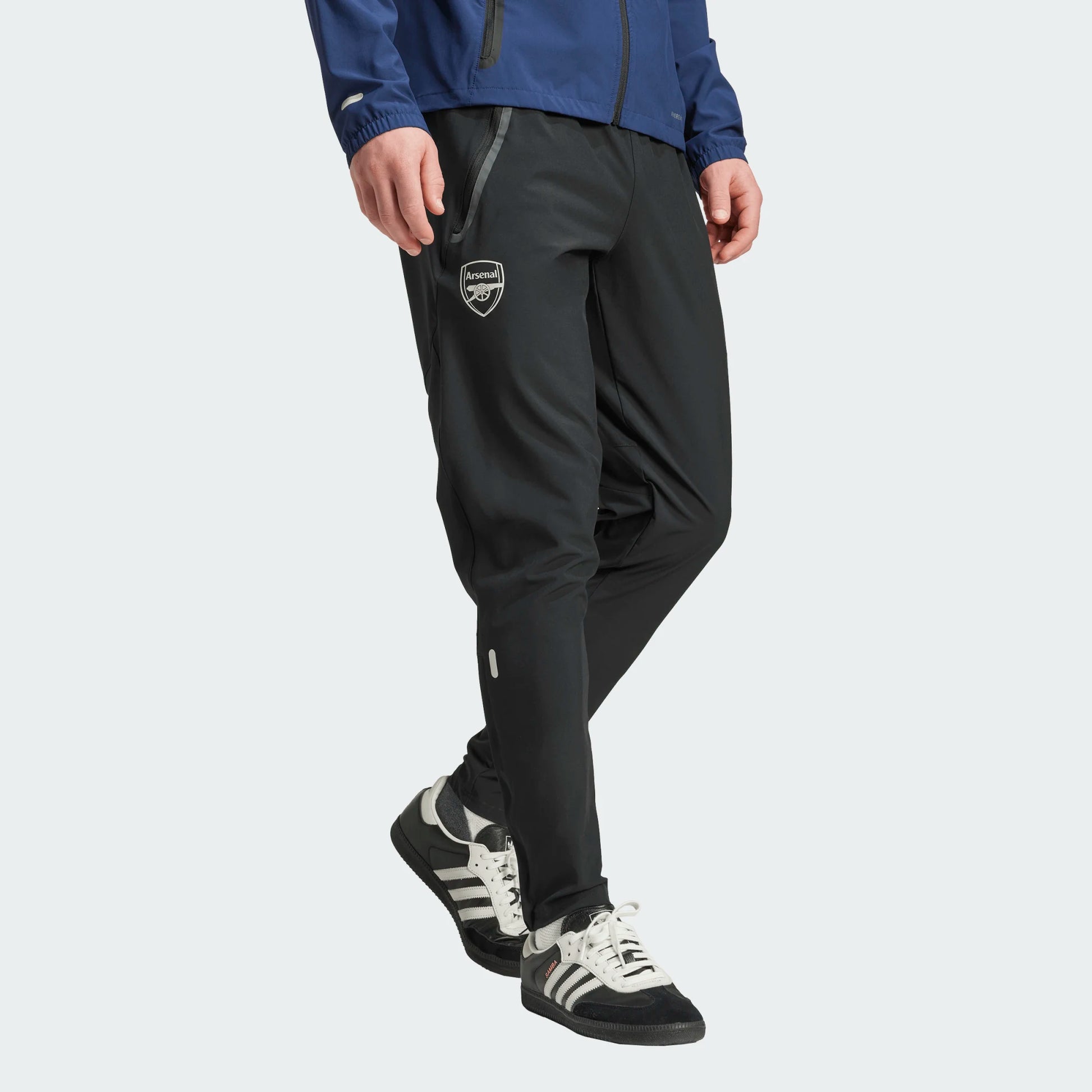 adidas 2025-26 Arsenal Men's Tiro 25 Competition Vis Tech Travel Pants (Model - Side)