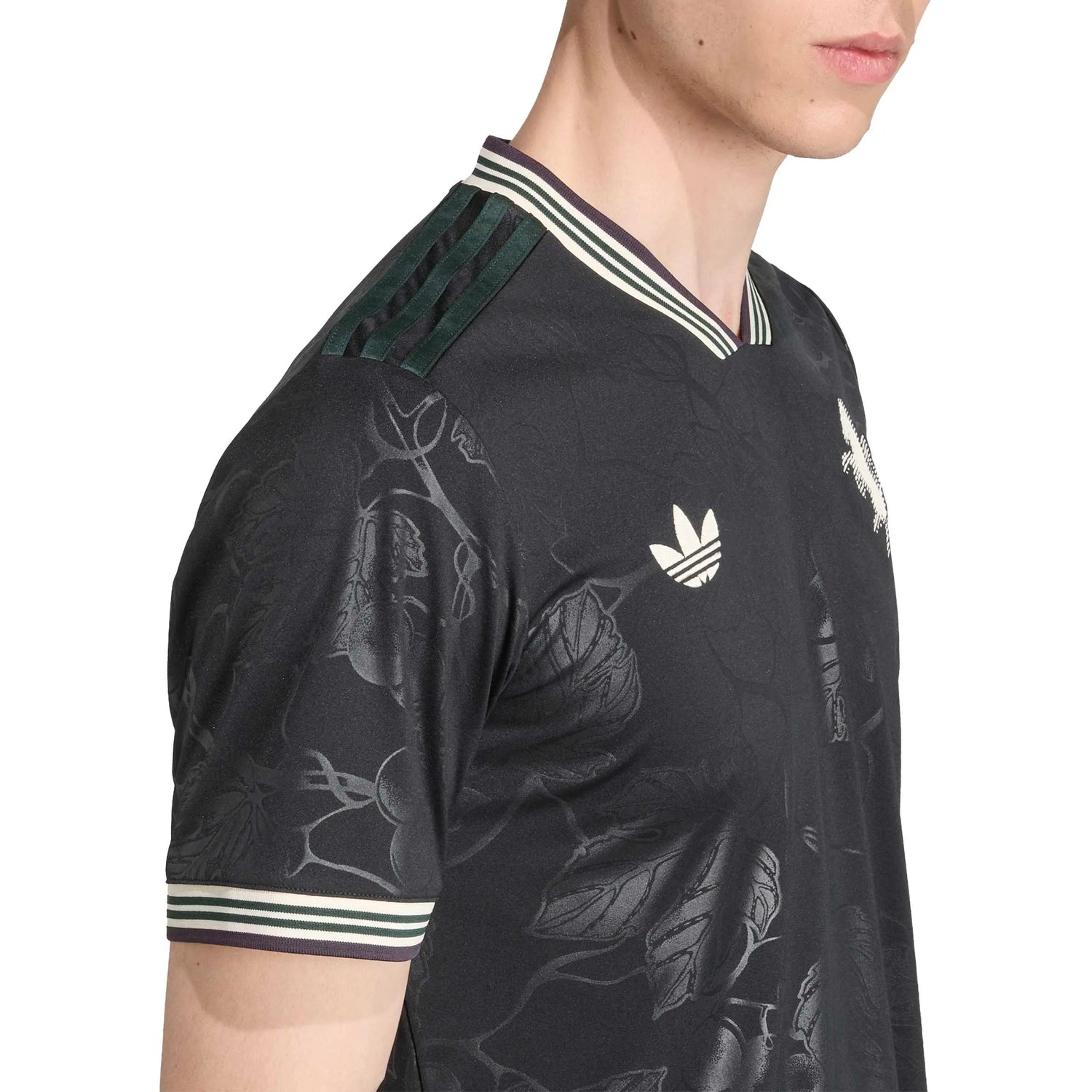 adidas 2025-26 Juventus Men's Stadium Third Soccer Jersey (Detail 2)